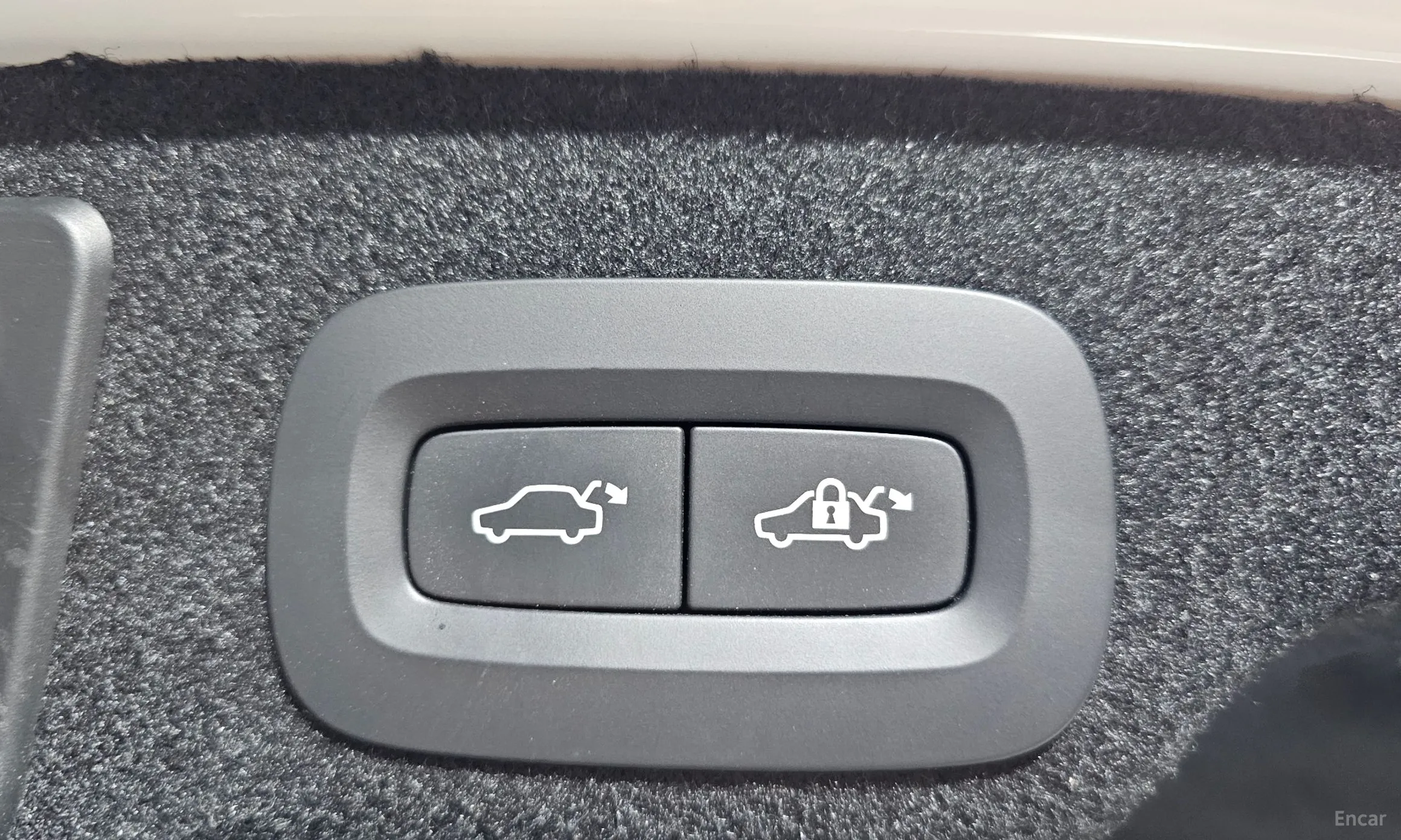 Volvo S90 превью 20