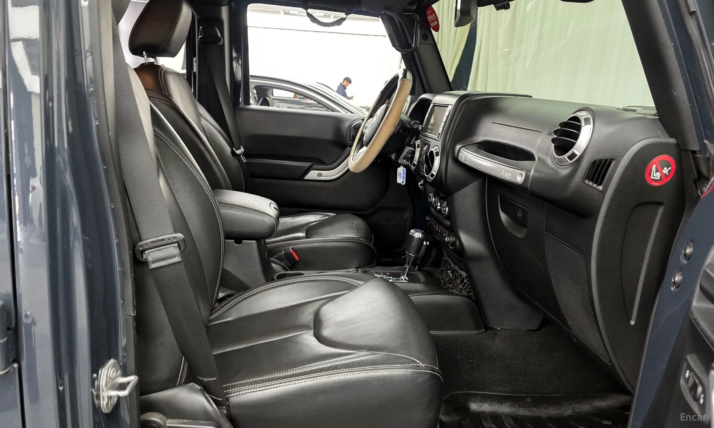 Jeep Wrangler (JK) превью 11