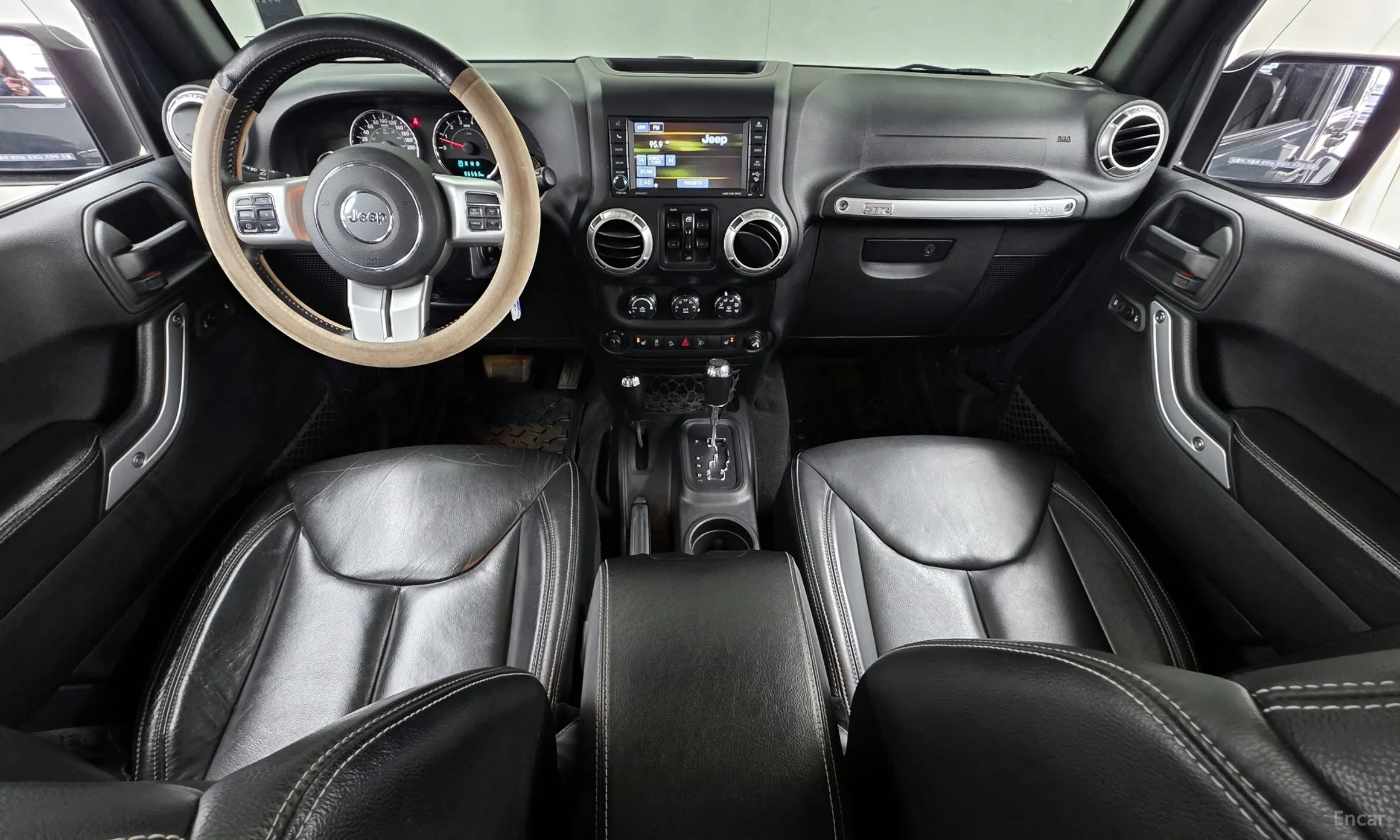 Jeep Wrangler (JK) превью 7