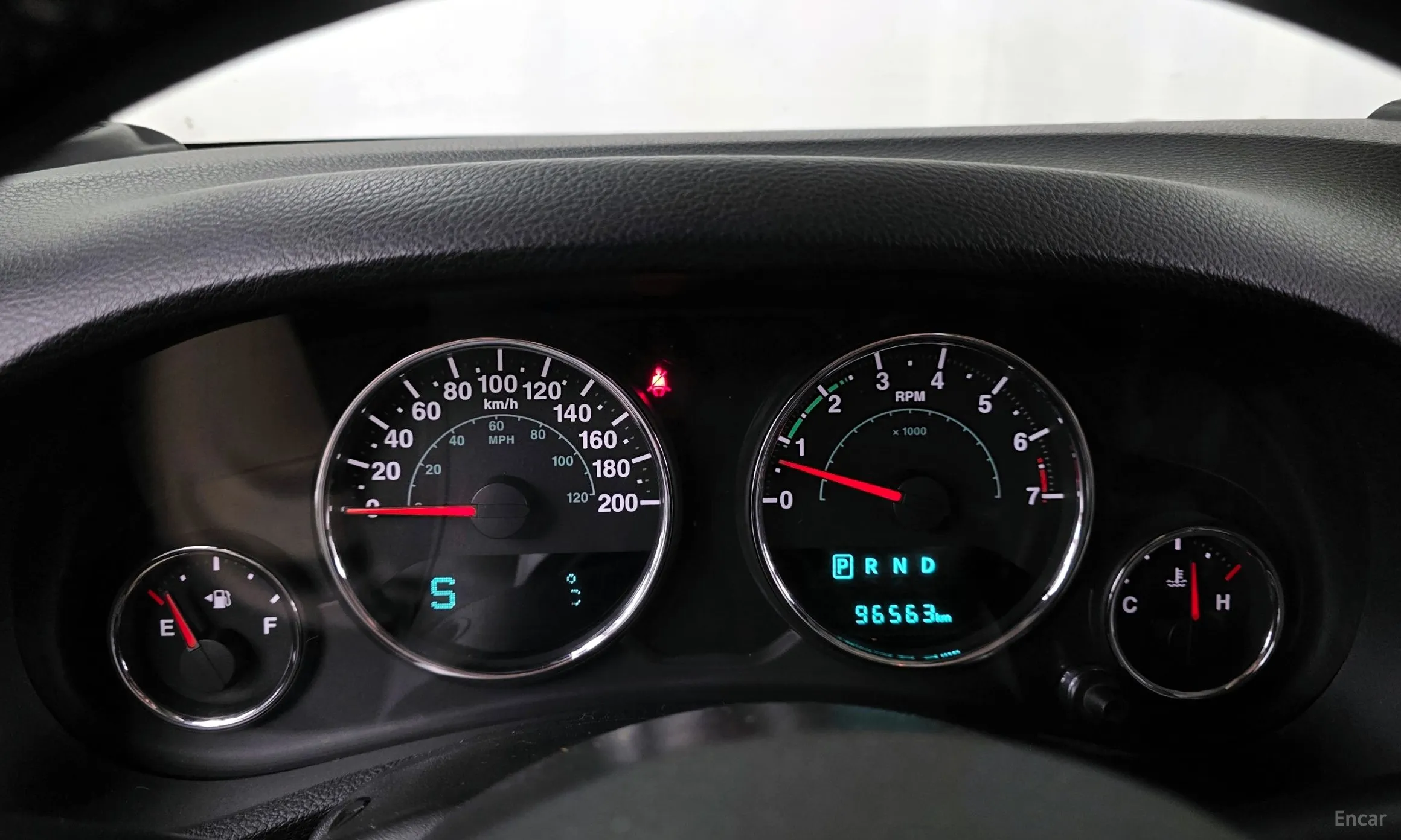 Jeep Wrangler (JK) превью 8