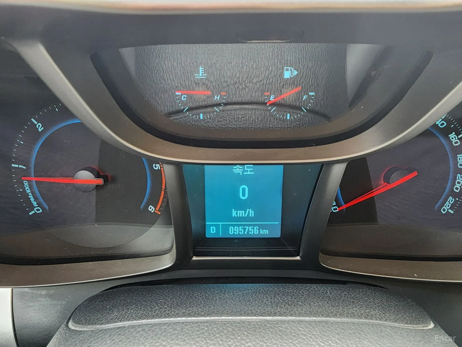 Chevrolet (GM Daewoo) Orlando превью 7