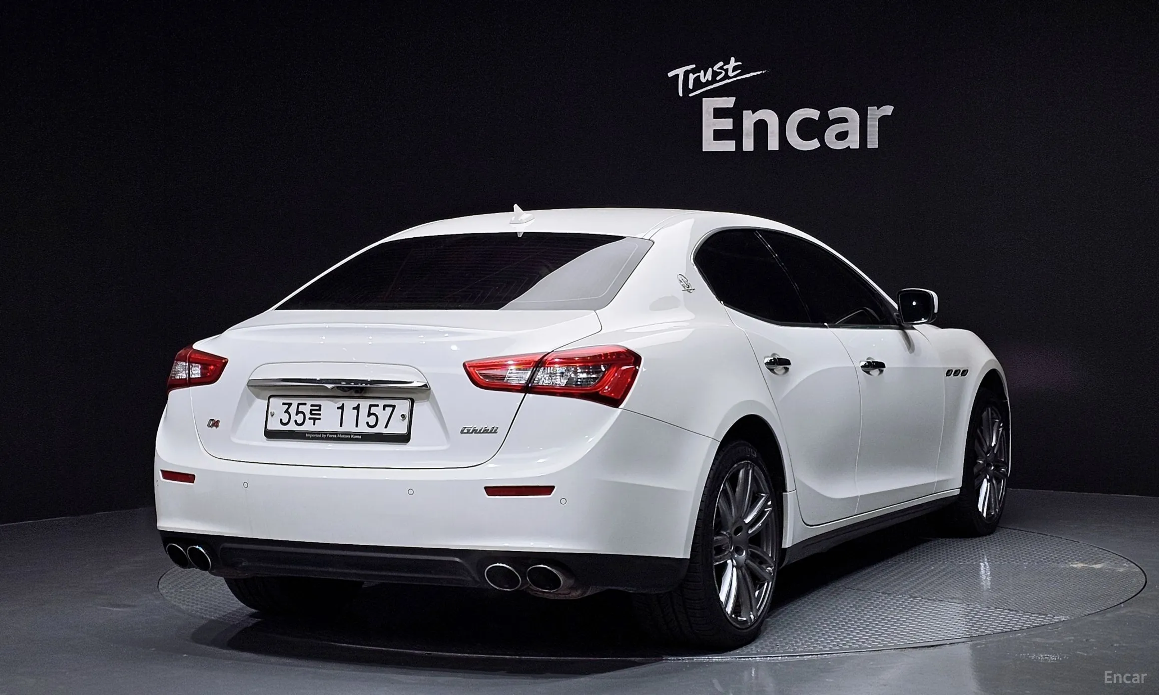 Maserati Ghibli превью 2