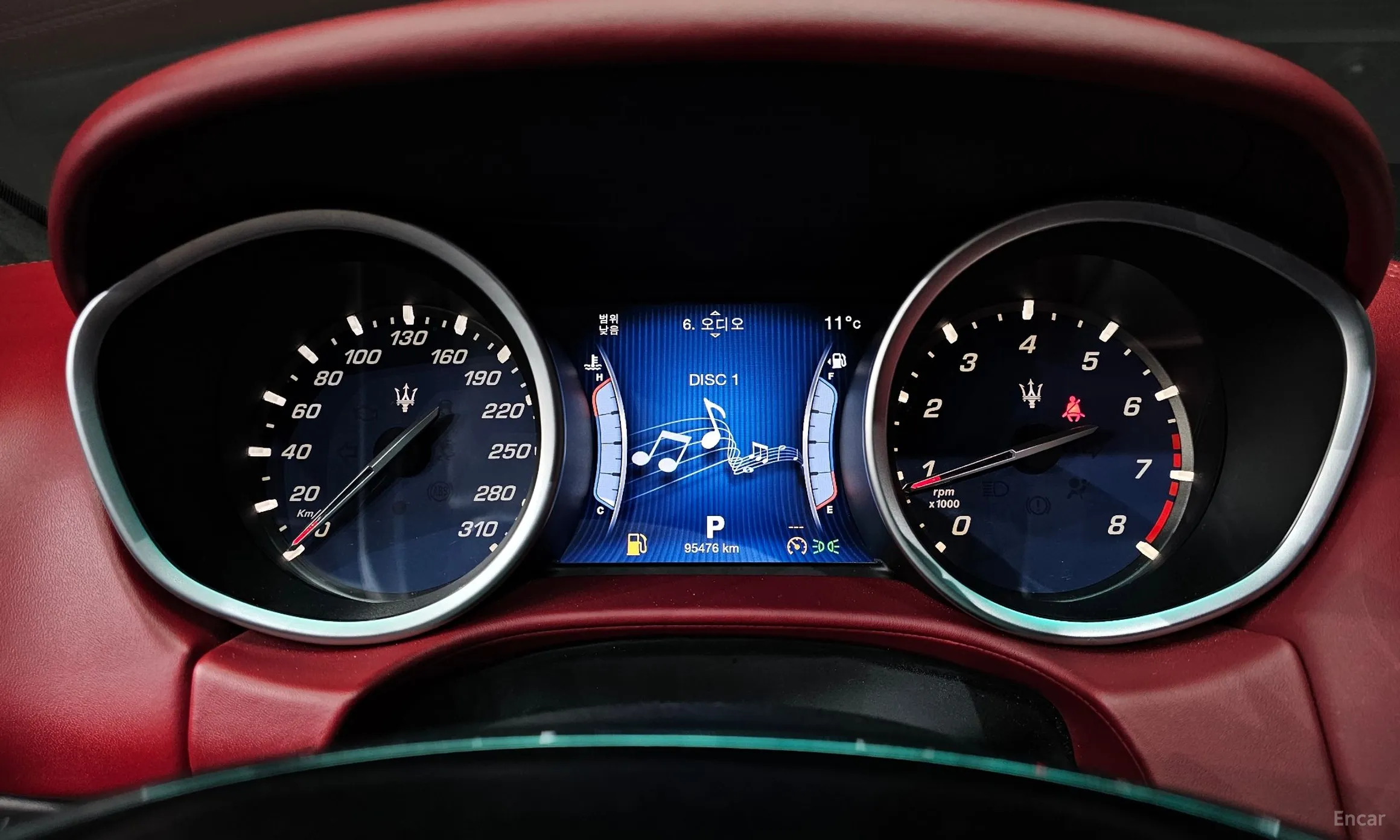 Maserati Ghibli превью 8
