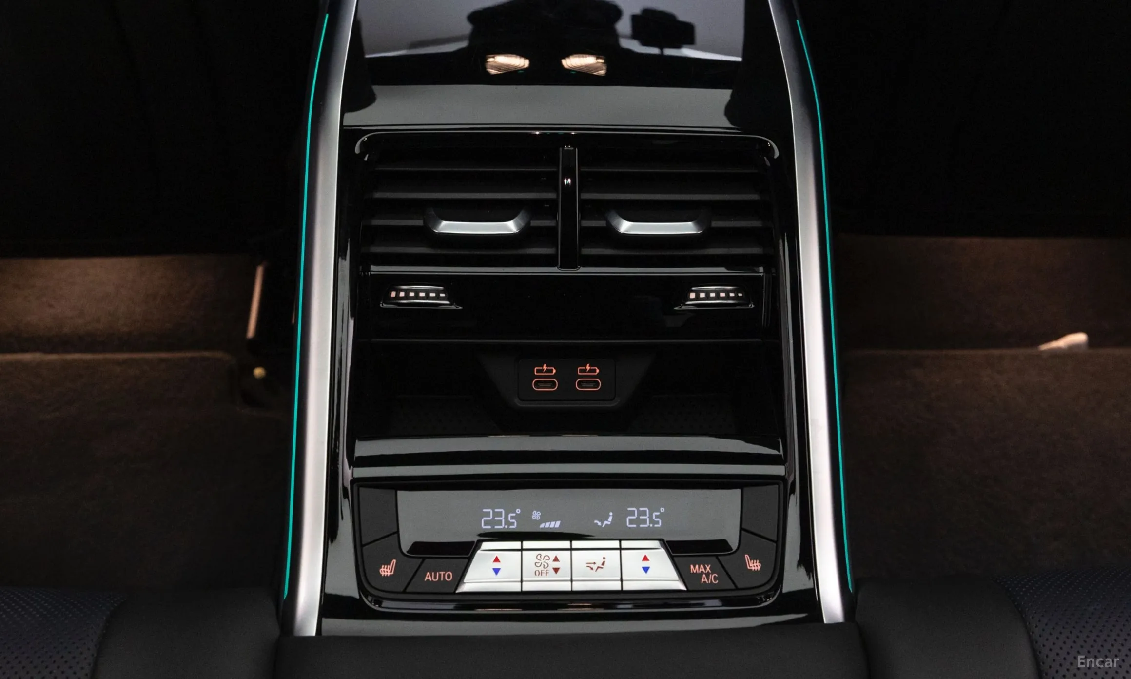 BMW 8-series (G15) превью 19