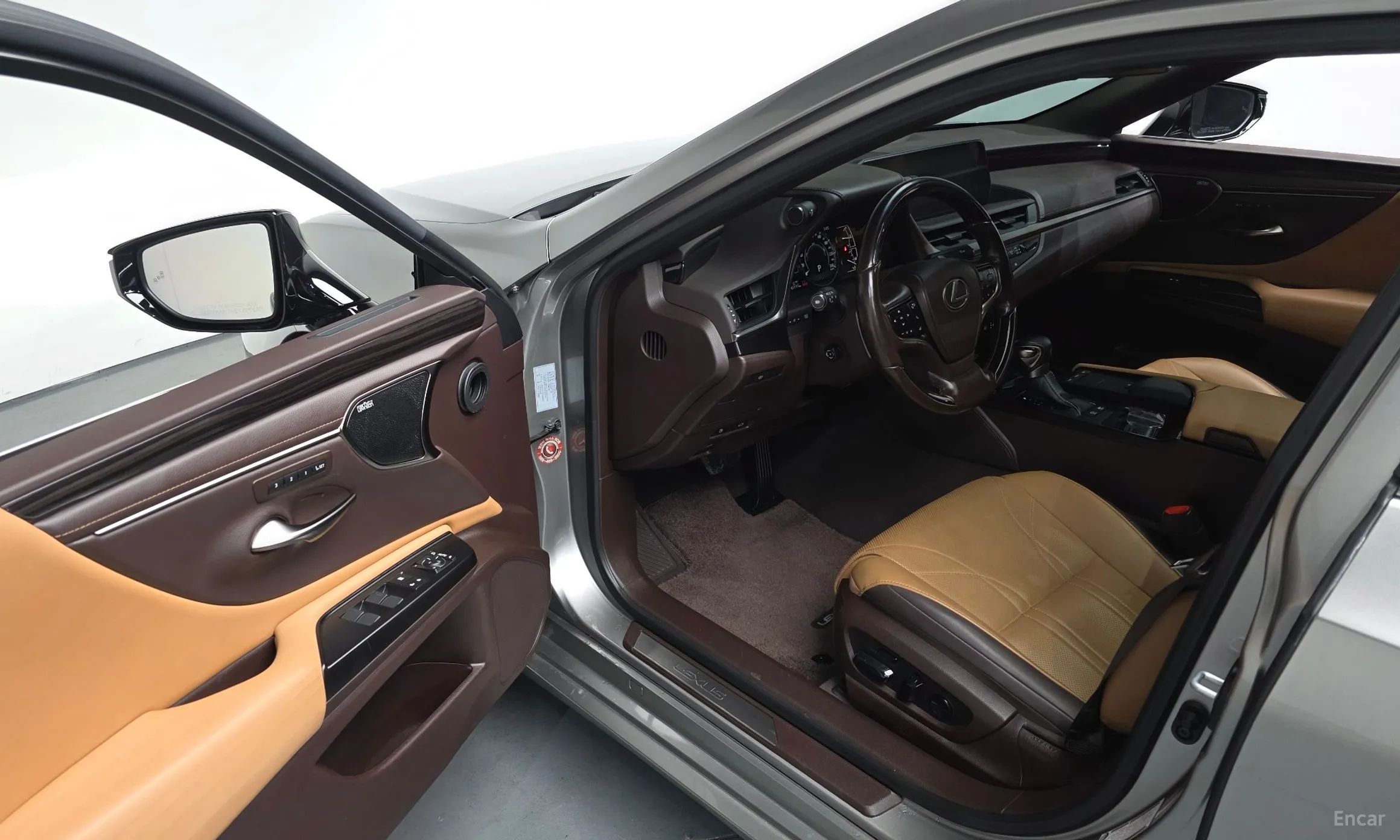 Lexus ES300h 7th Generation превью 10