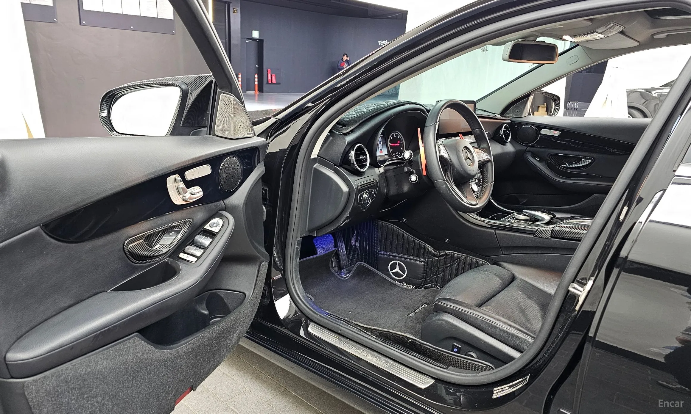 Mercedes Benz C-Class W205 превью 10