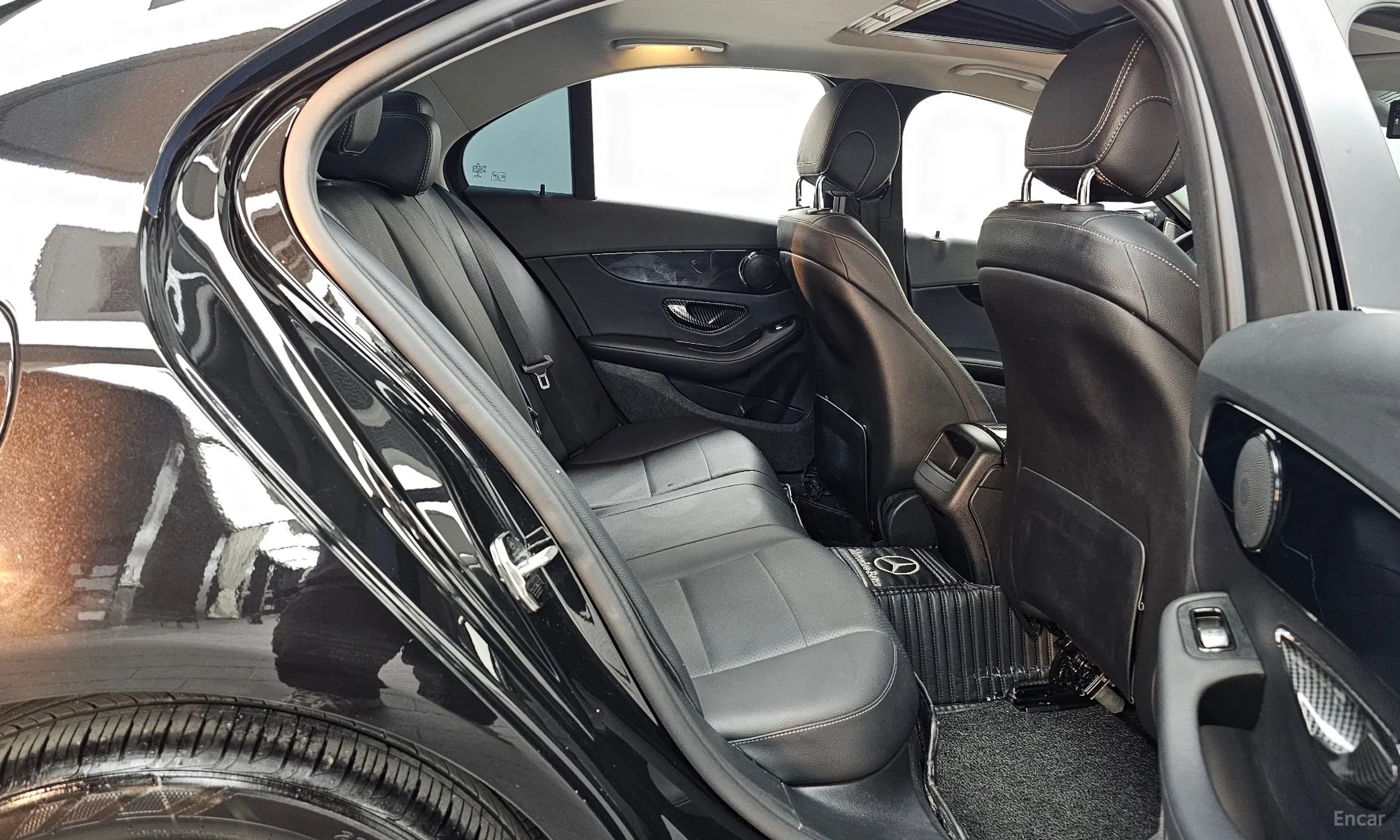 Mercedes Benz C-Class W205 превью 12