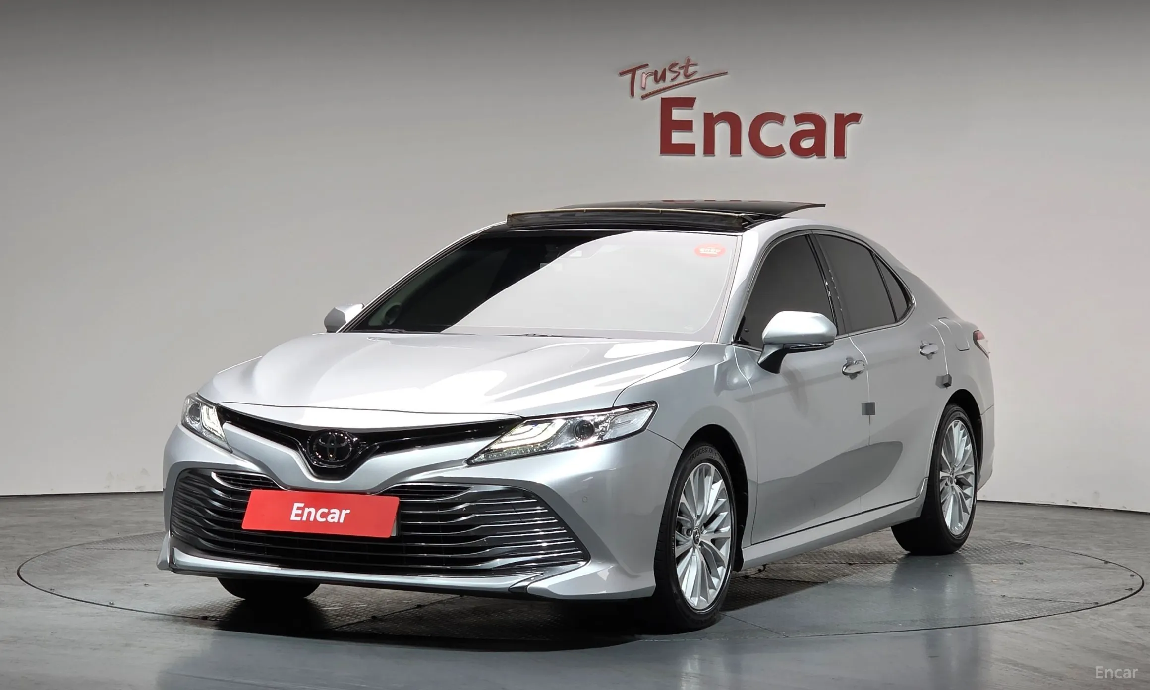 Toyota Camry (XV70)