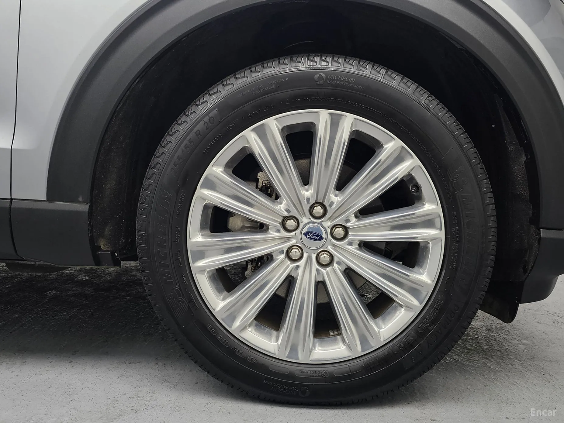 Ford Explorer 6th Generation превью 19