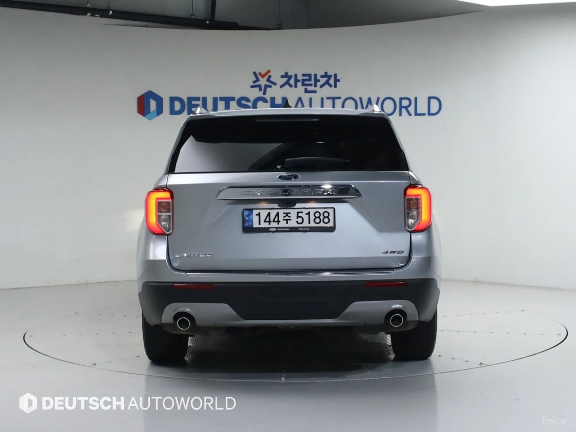 Ford Explorer 6th Generation превью 4
