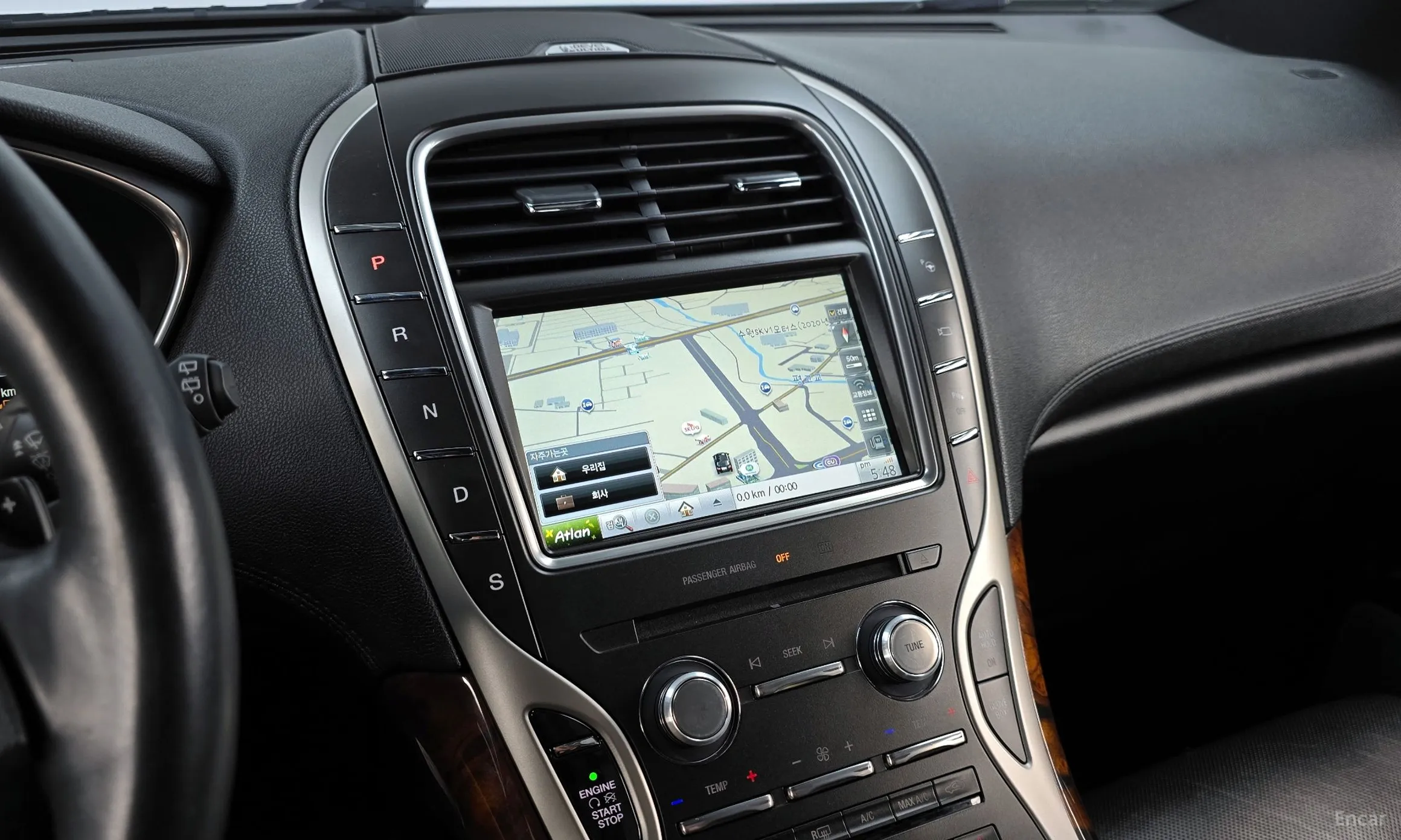 Lincoln MKX 2nd Generation превью 14
