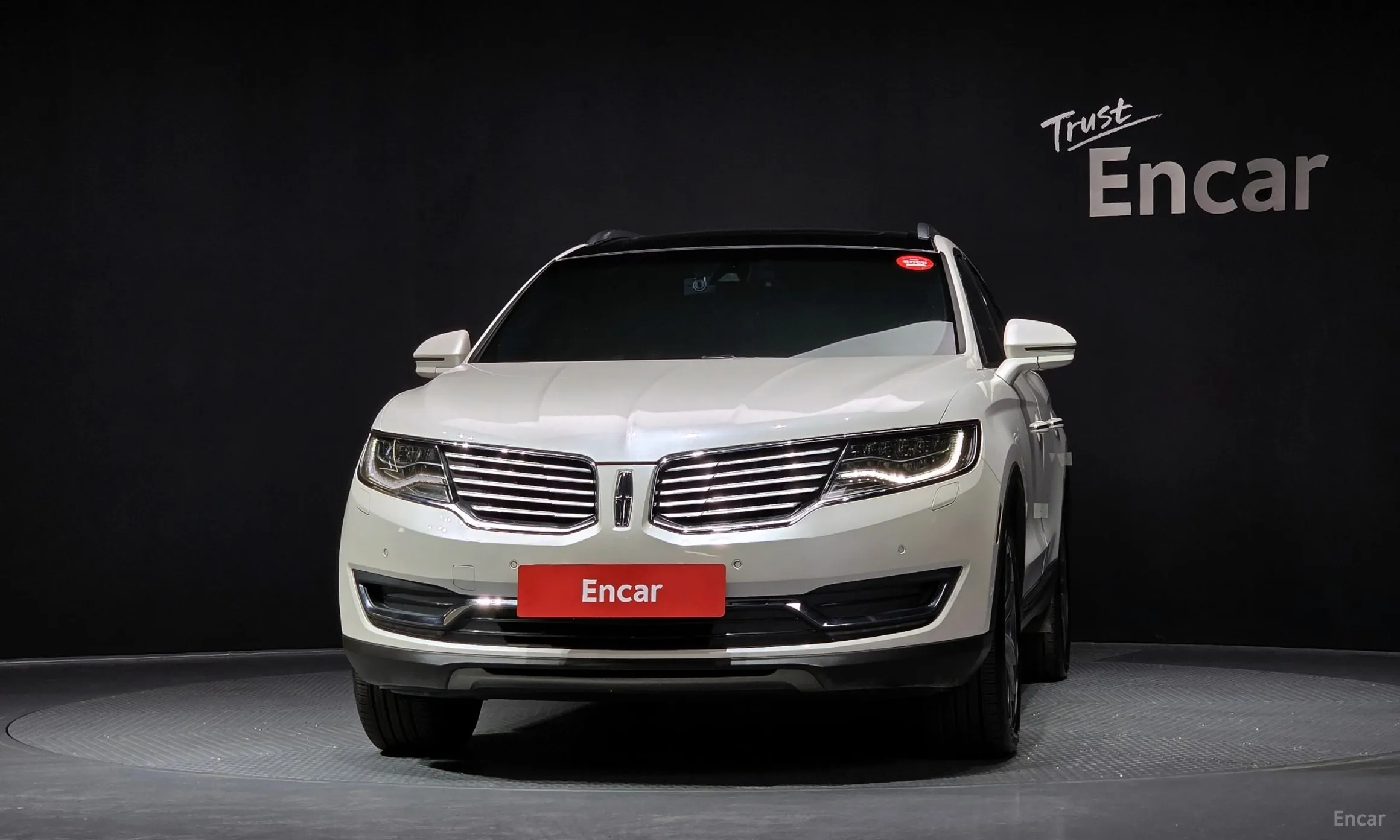 Lincoln MKX 2nd Generation превью 3