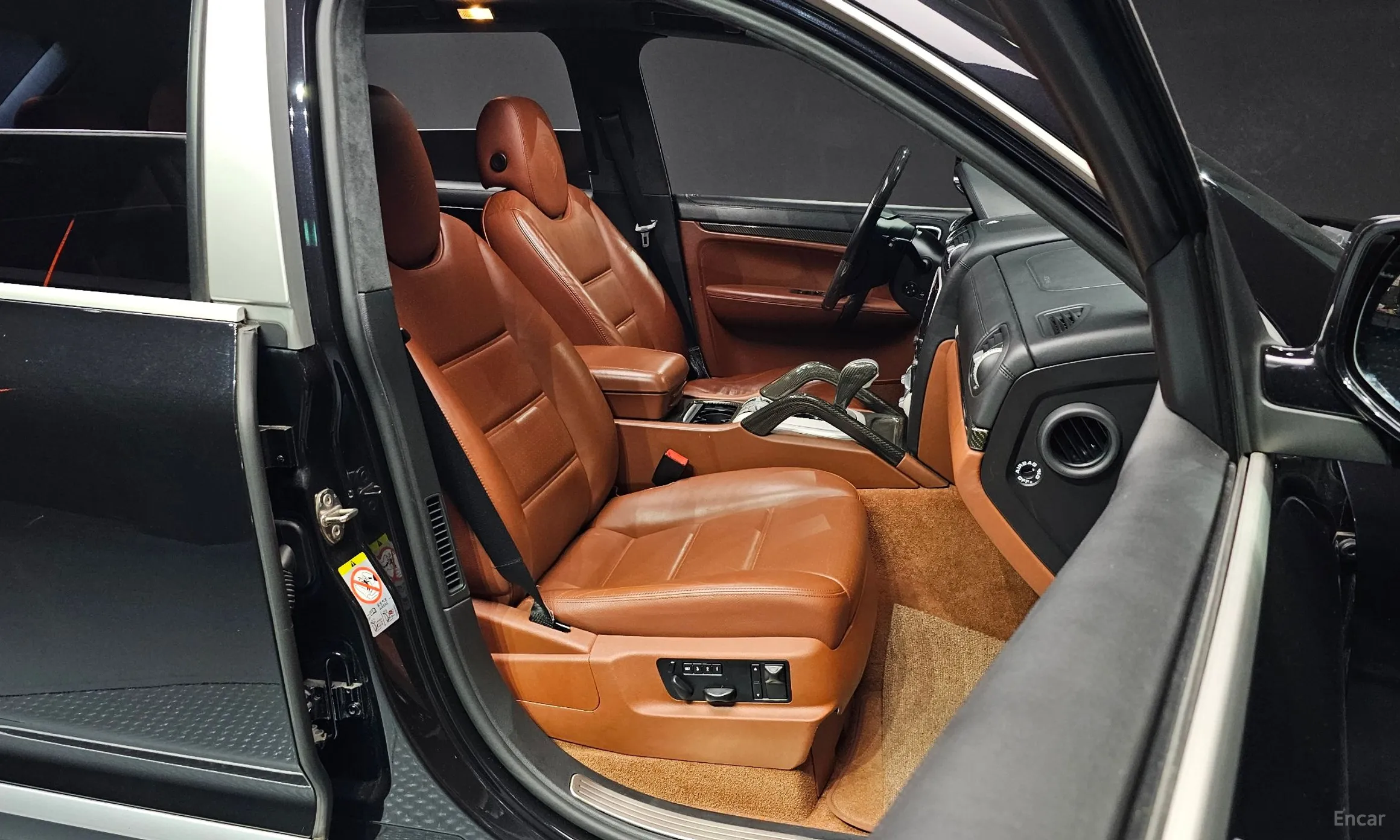 Porsche Cayenne превью 10