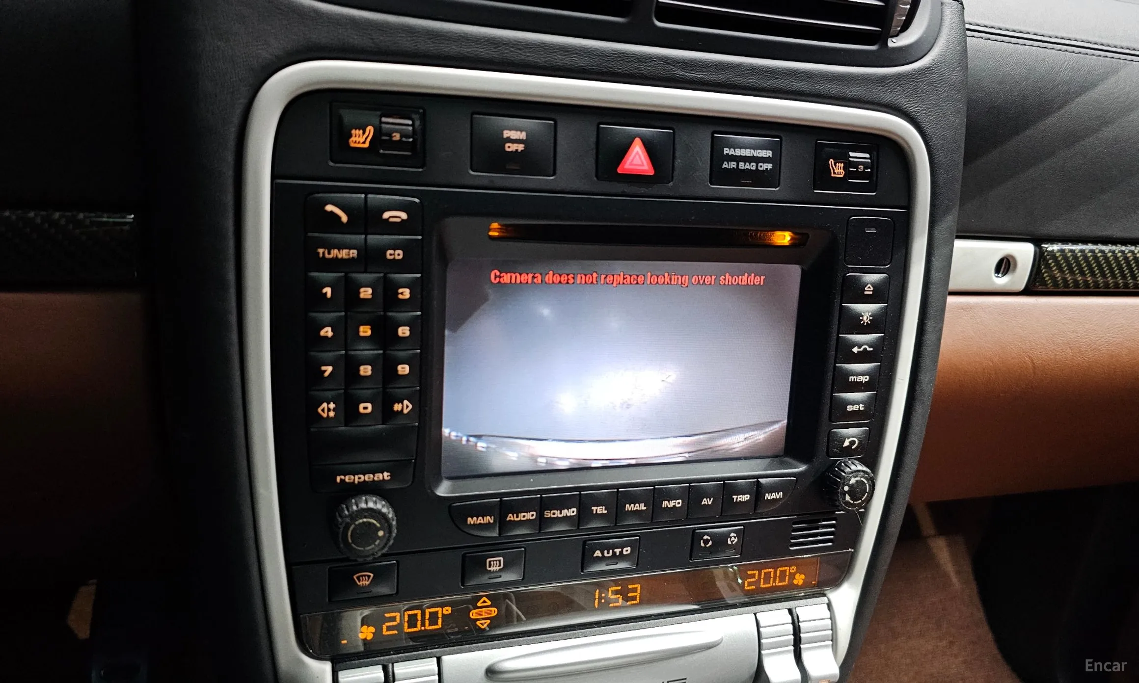 Porsche Cayenne превью 15