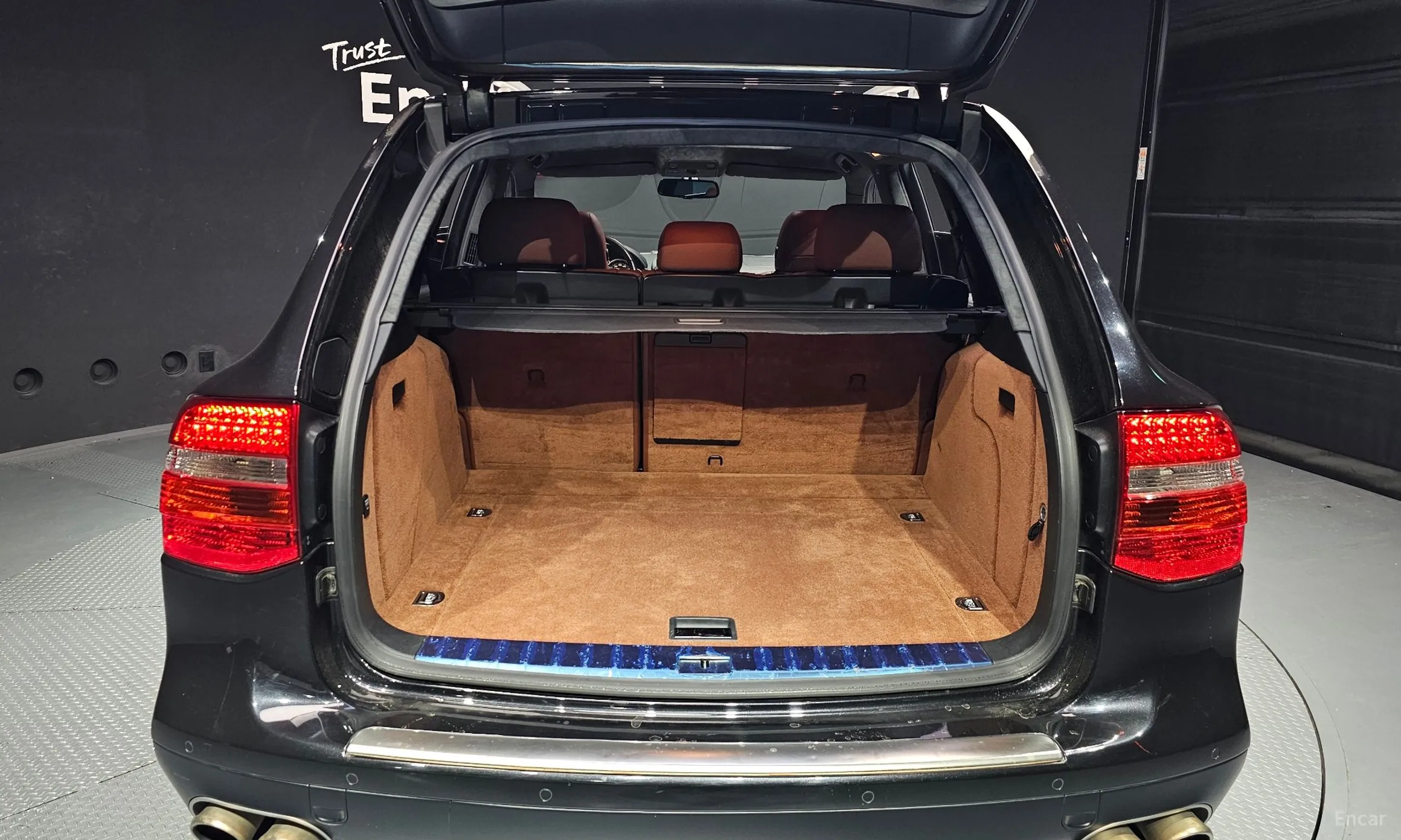 Porsche Cayenne превью 20