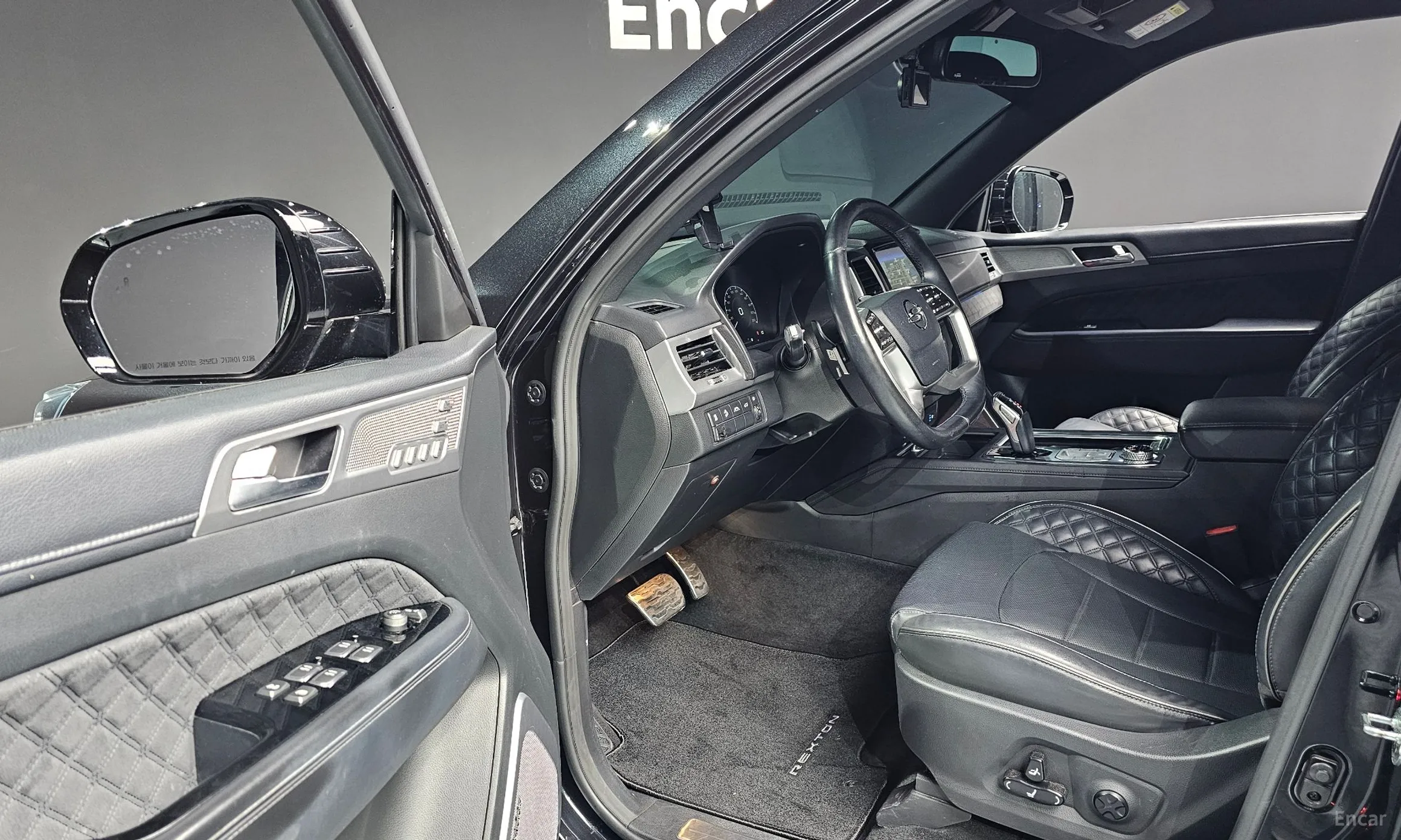 KG Mobility (SsangYong) Rexton превью 11