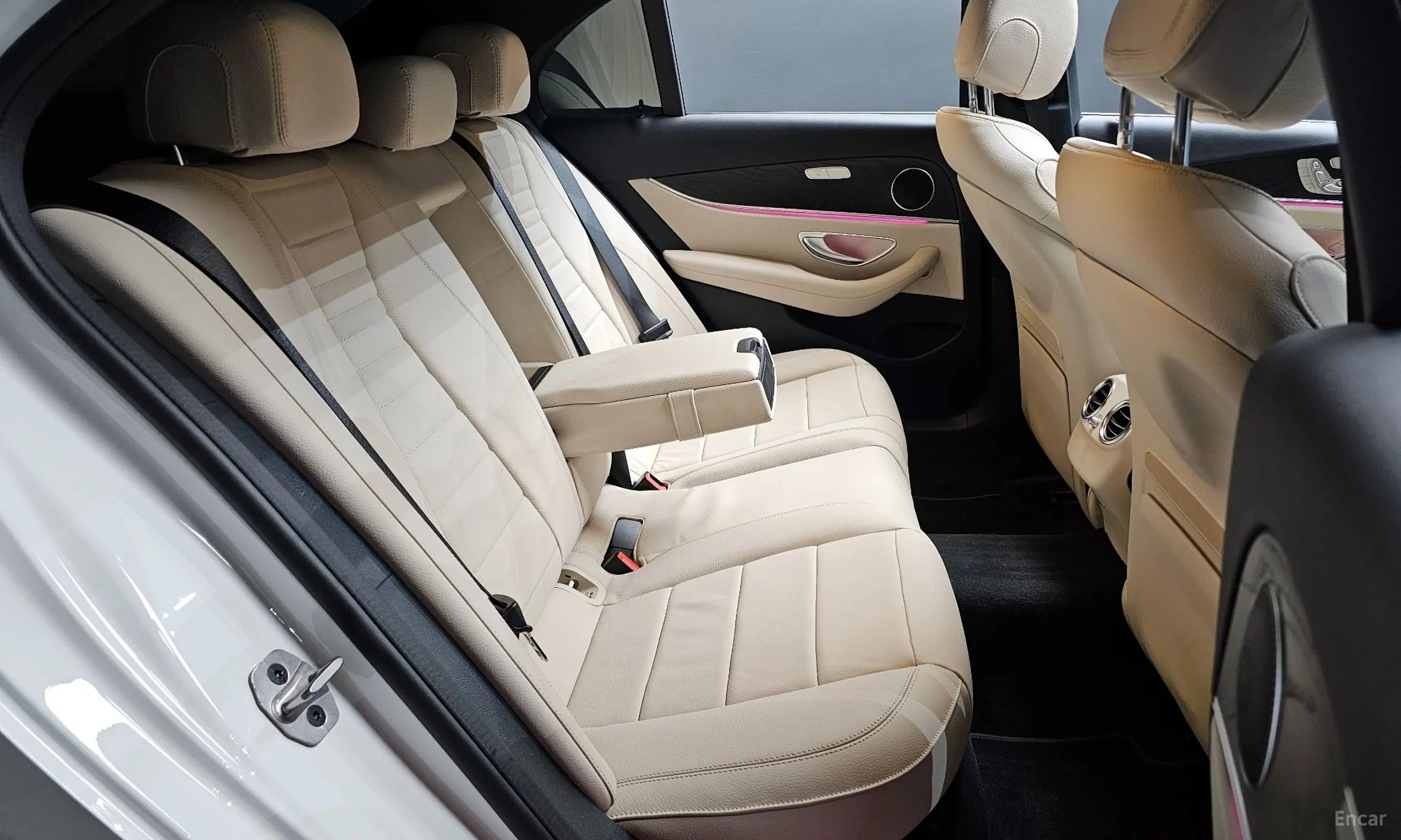 Mercedes Benz E-Class W213 превью 12