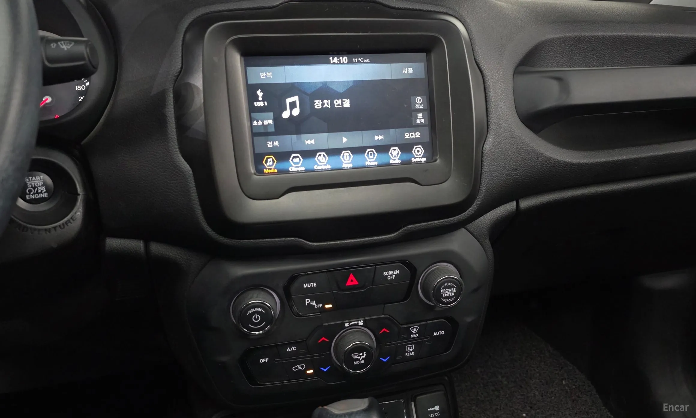 Jeep Renegade превью 14