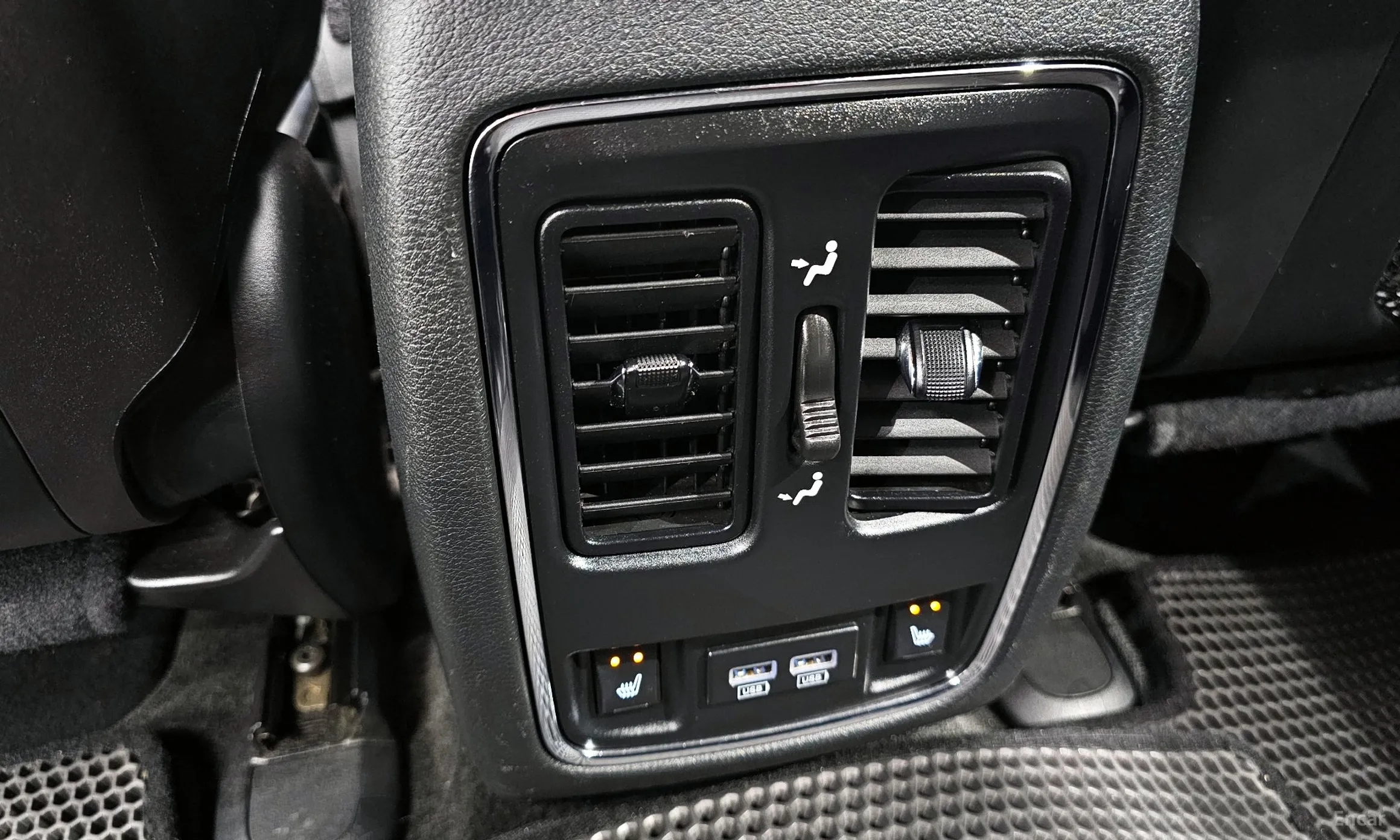 Jeep Grand Cherokee превью 18