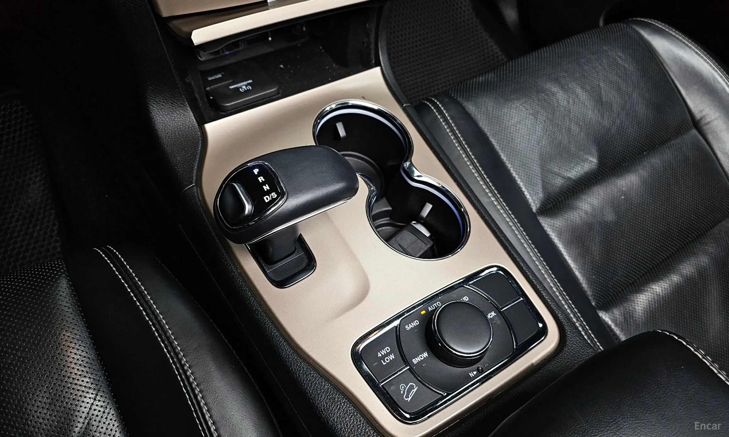Jeep Grand Cherokee превью 9