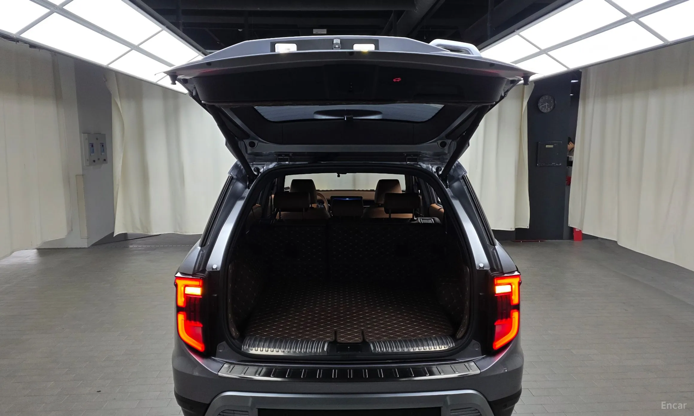 KG Mobility (SsangYong) Torres превью 20