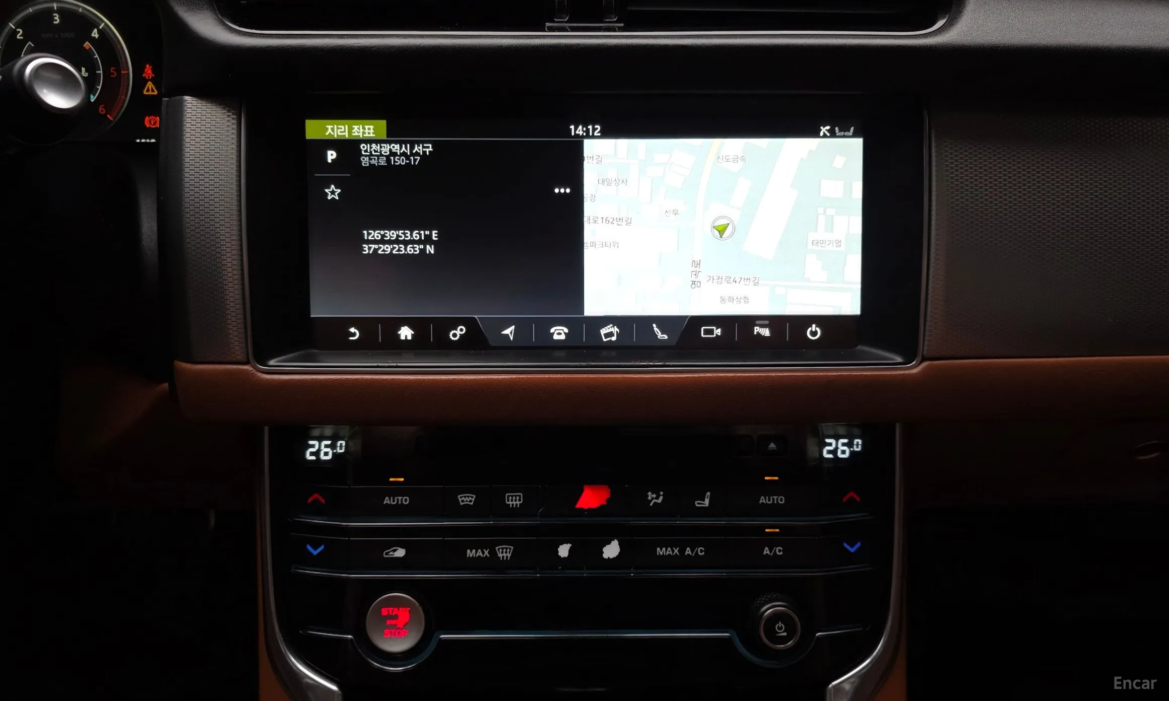 Jaguar XF (x260) превью 14
