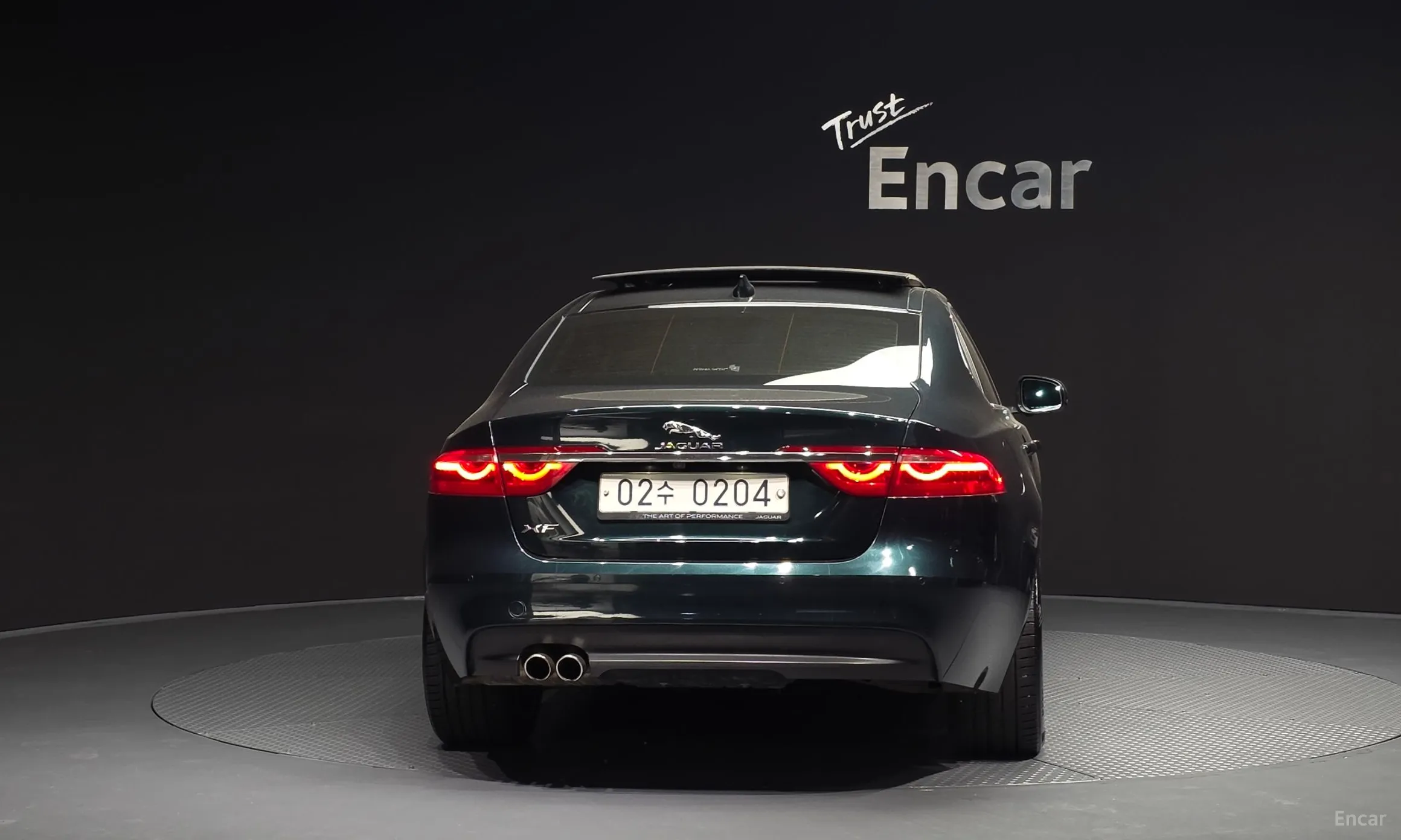 Jaguar XF (x260) превью 4