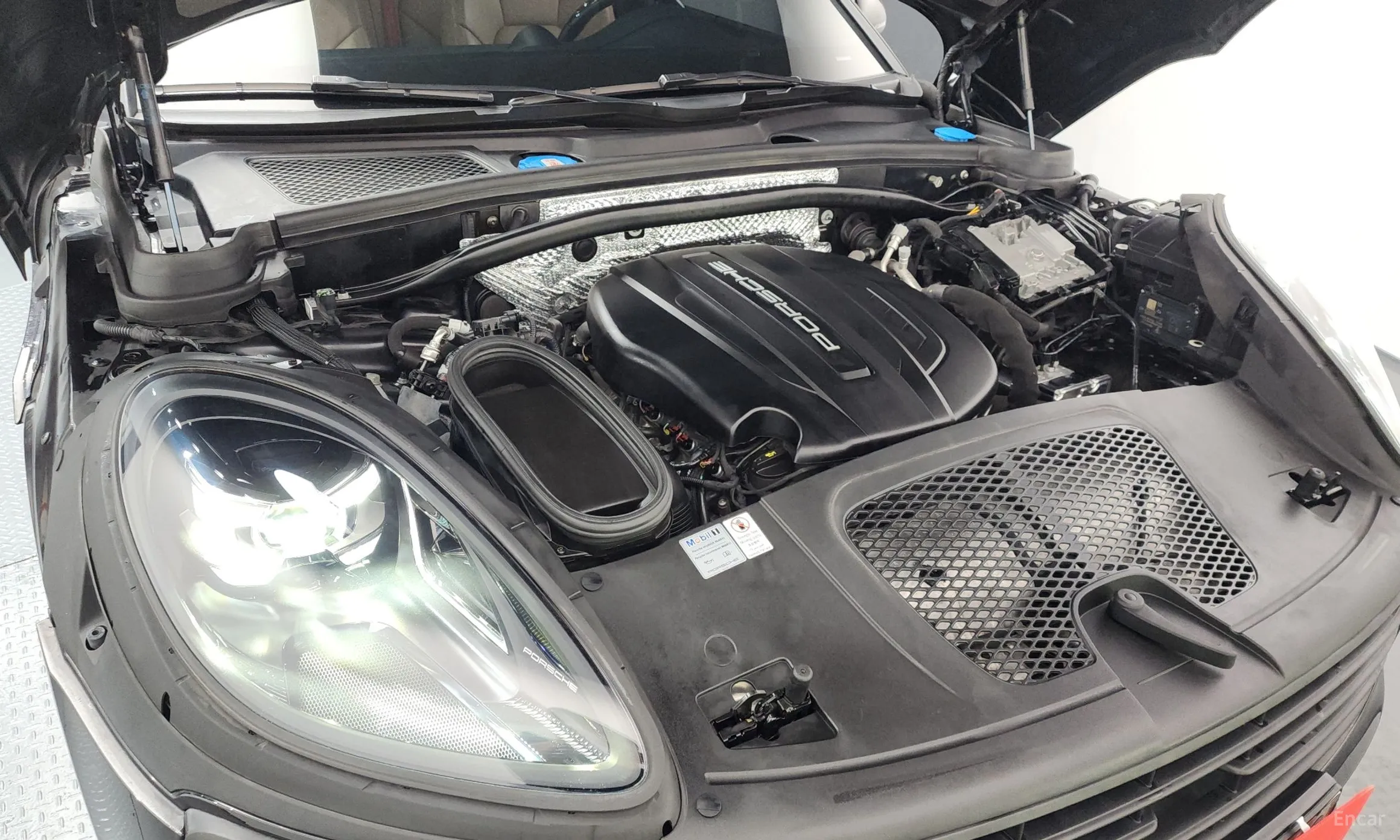 Porsche Macan превью 6