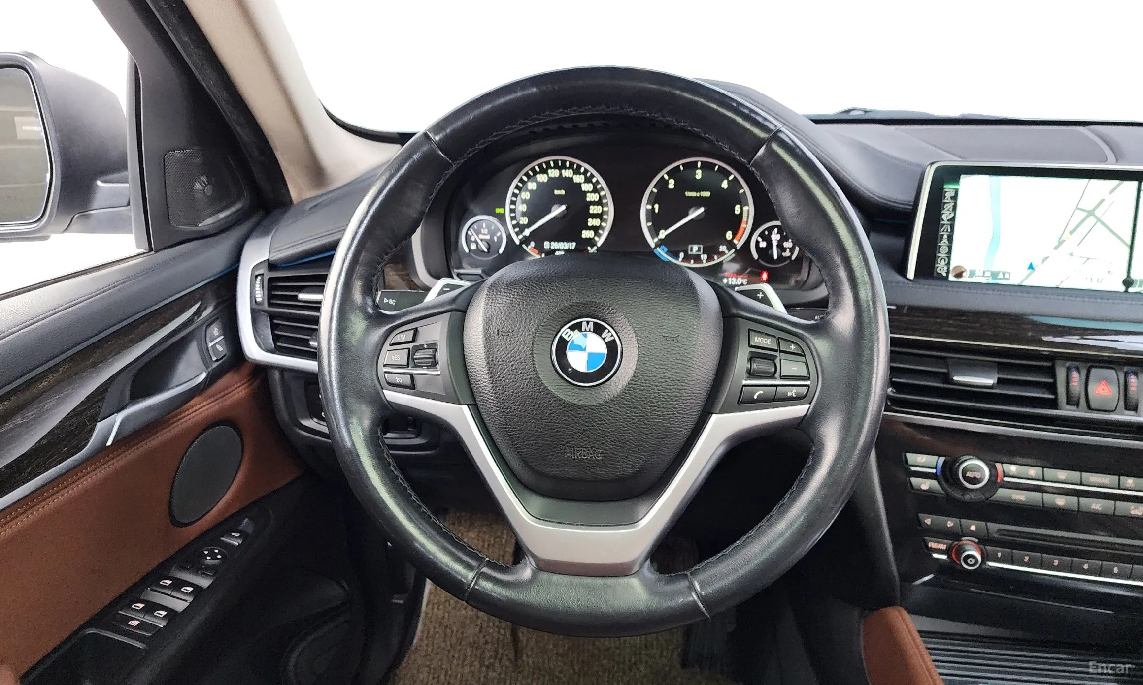 BMW X6 (F16) превью 13