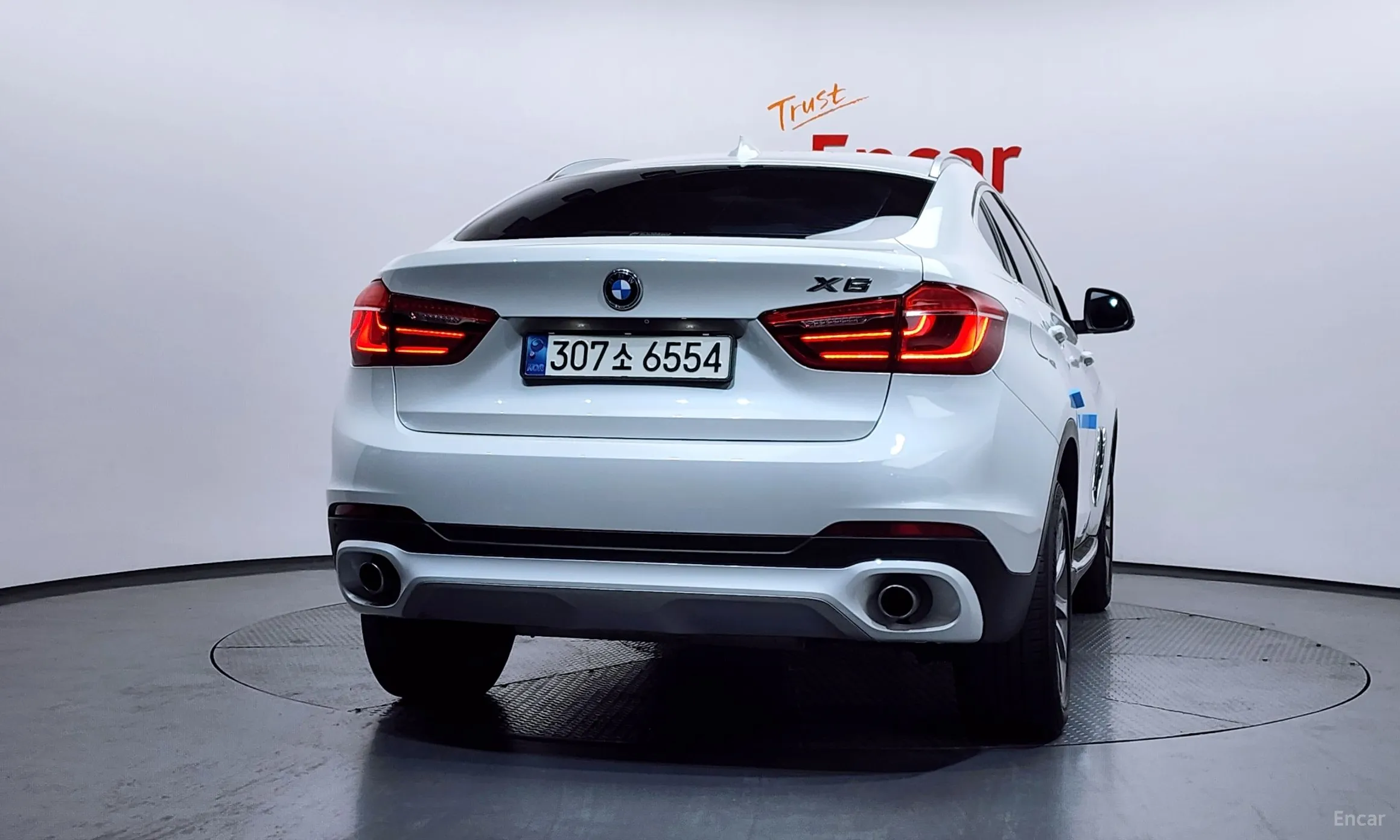 BMW X6 (F16) превью 4