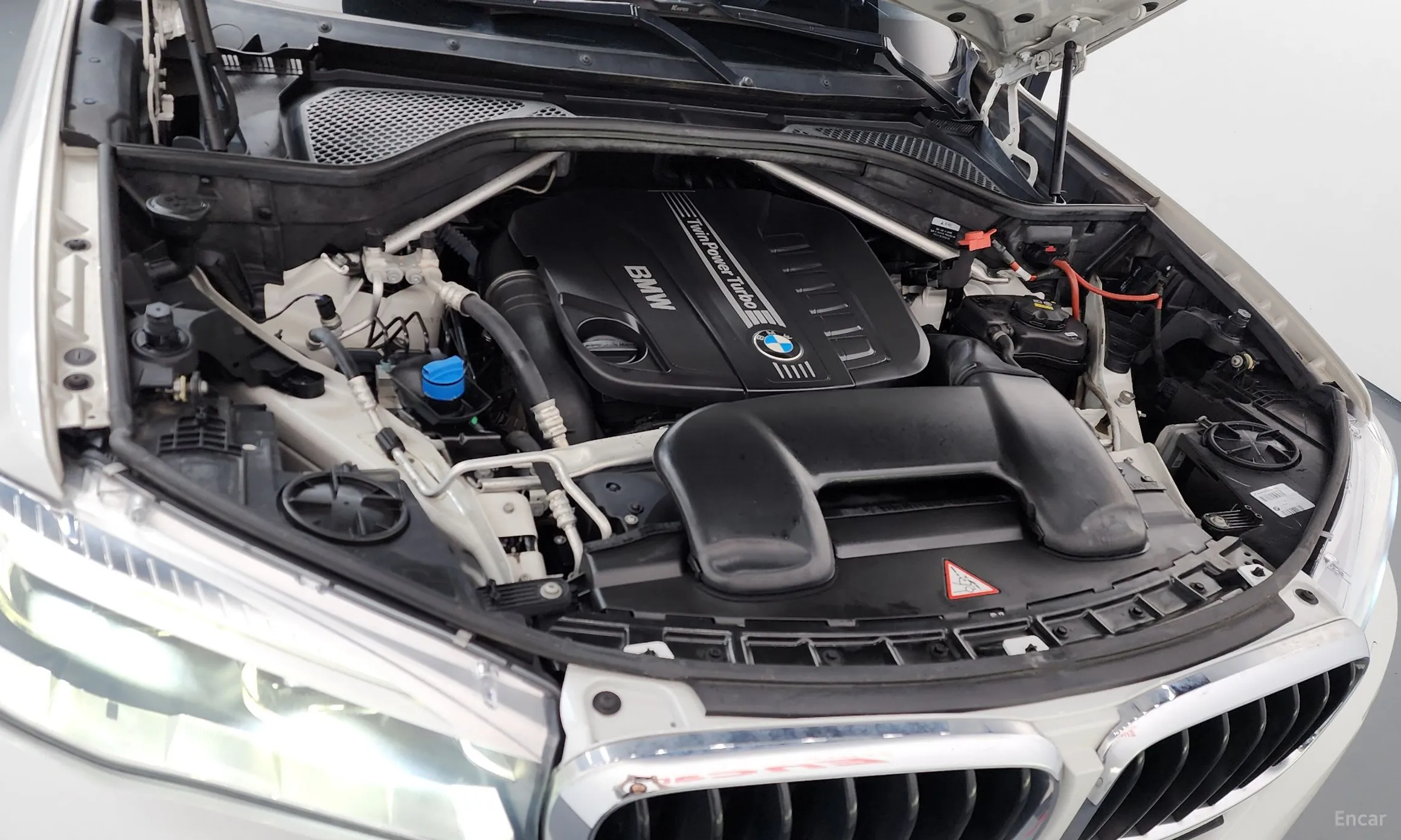 BMW X6 (F16) превью 6
