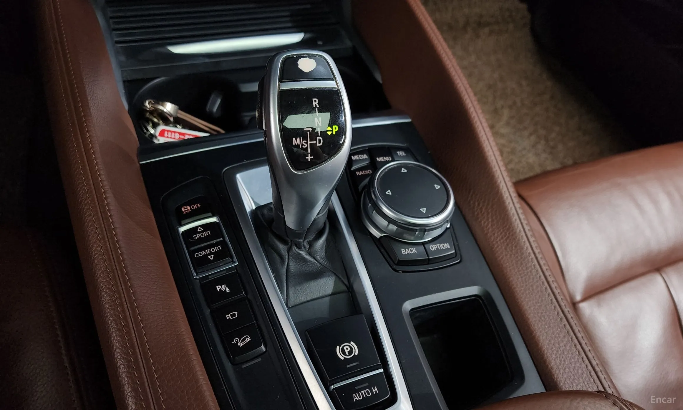 BMW X6 (F16) превью 9