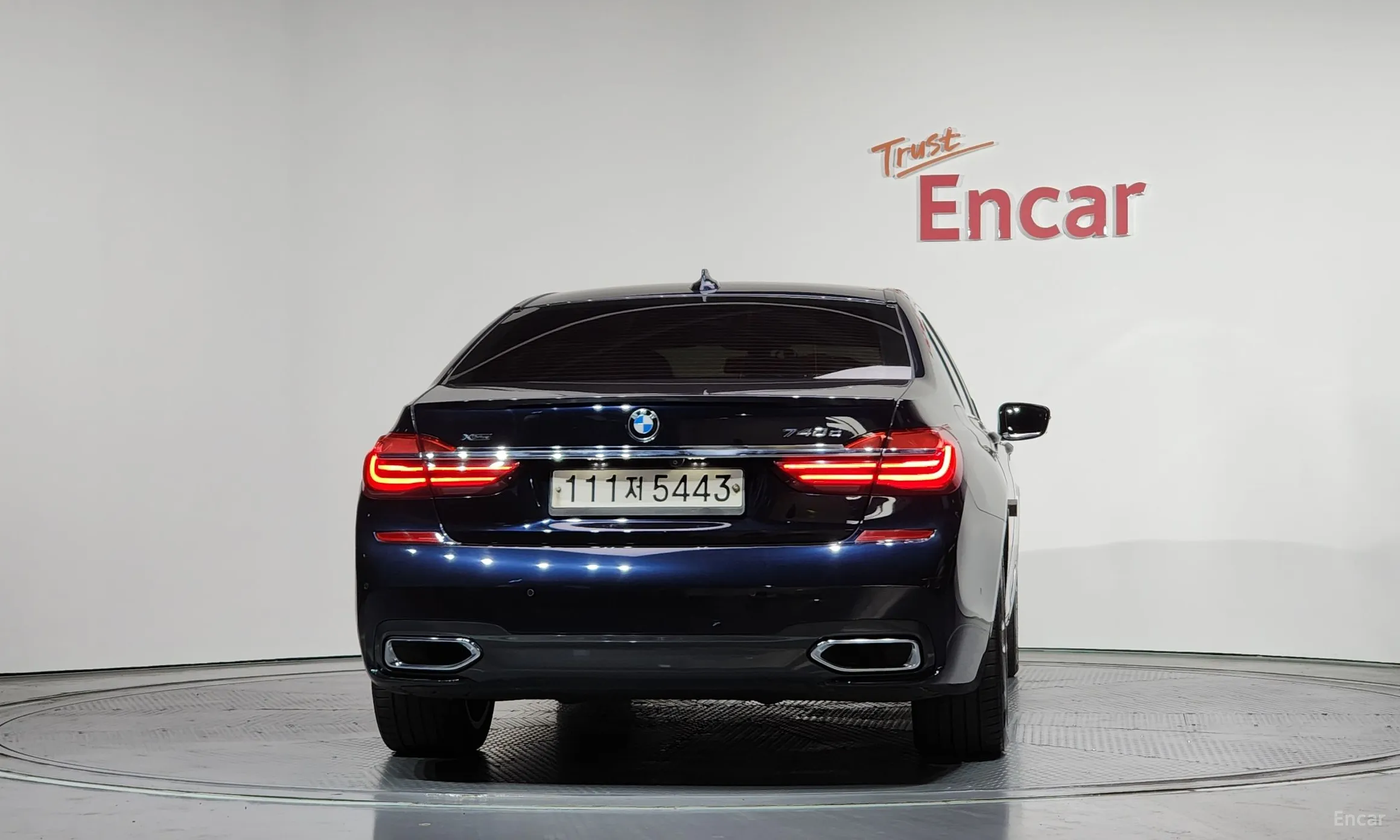 BMW 7 Series (G11) превью 4