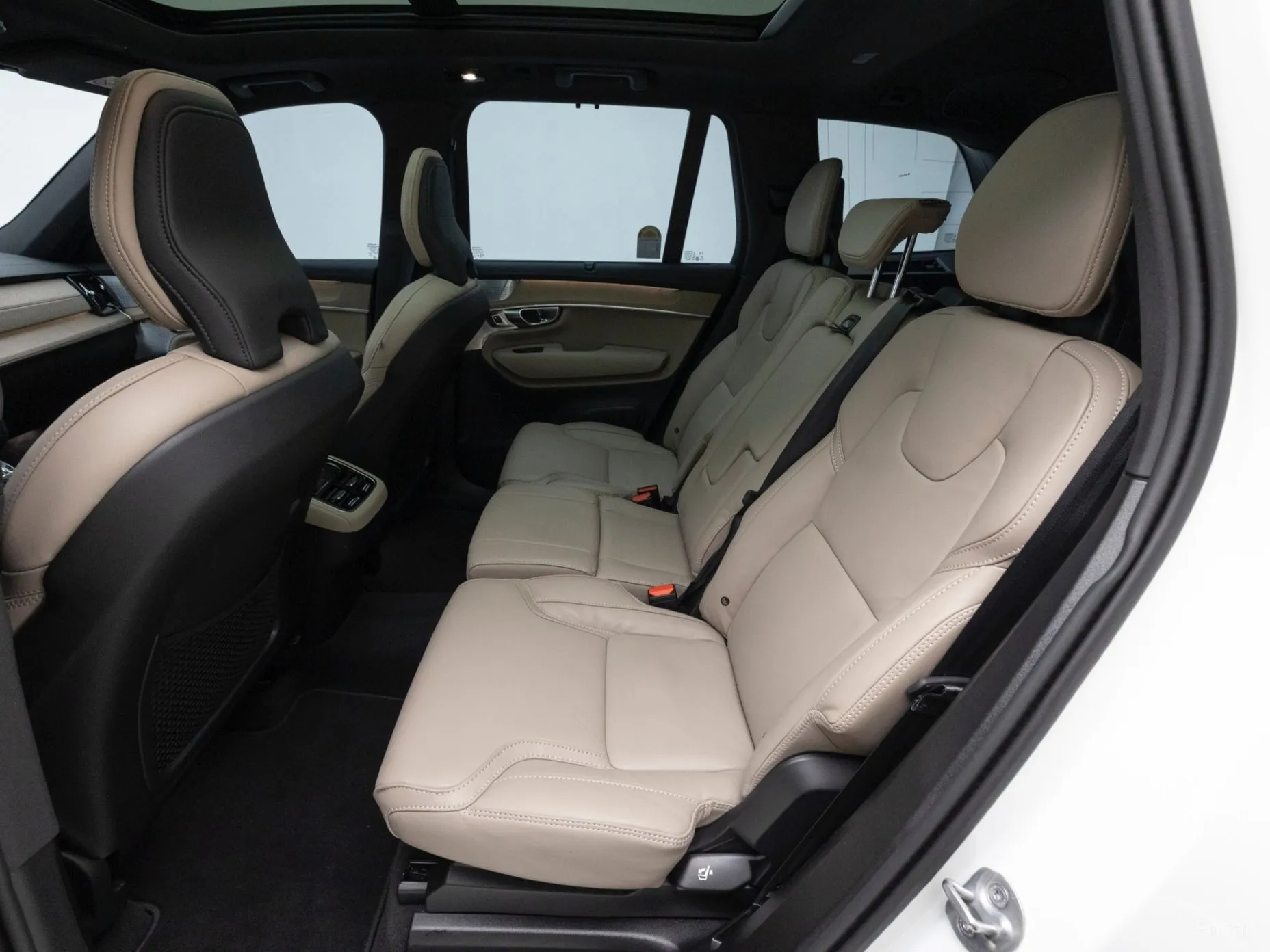 Volvo XC90 Gen 2 превью 10