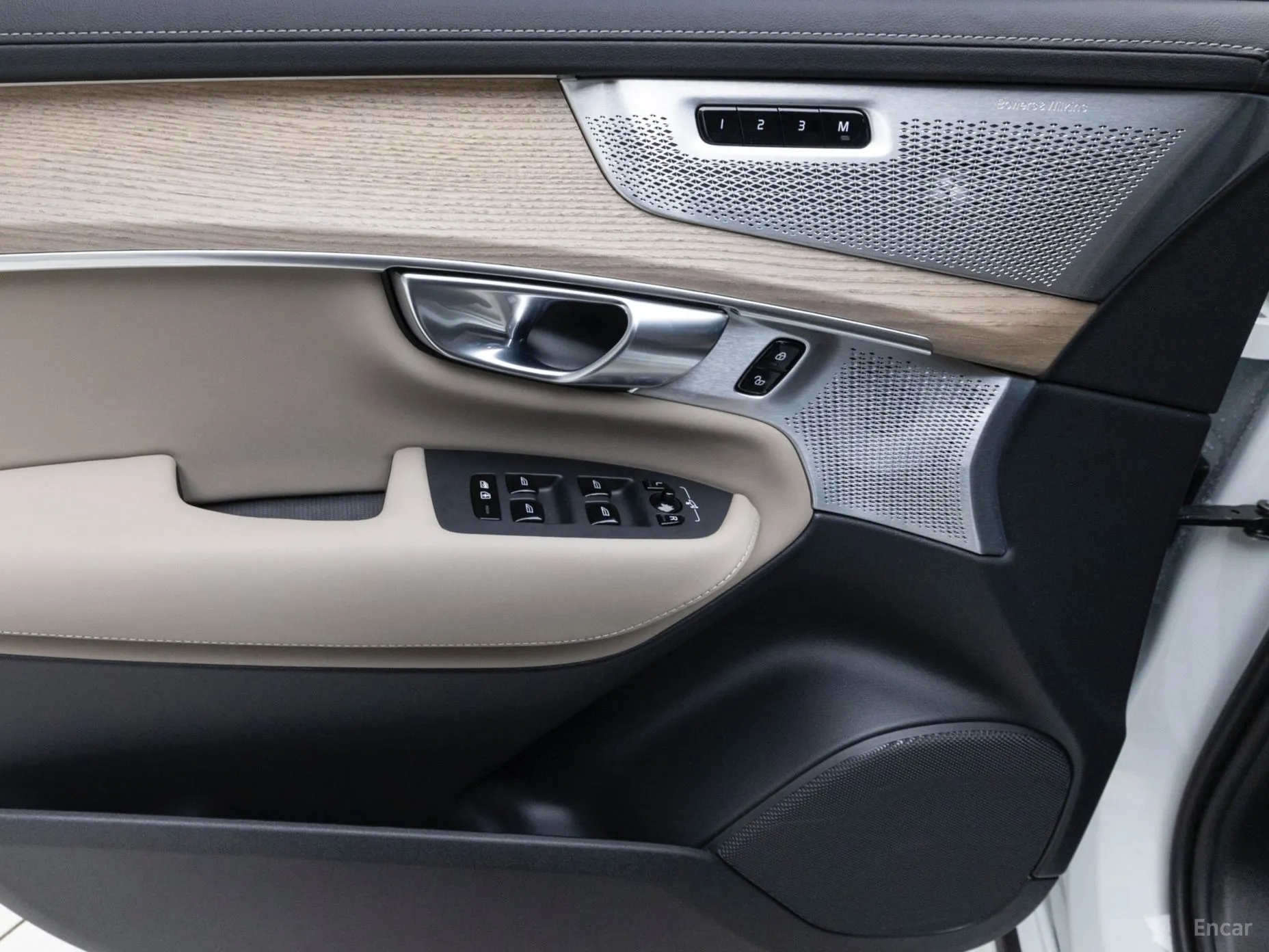 Volvo XC90 Gen 2 превью 15