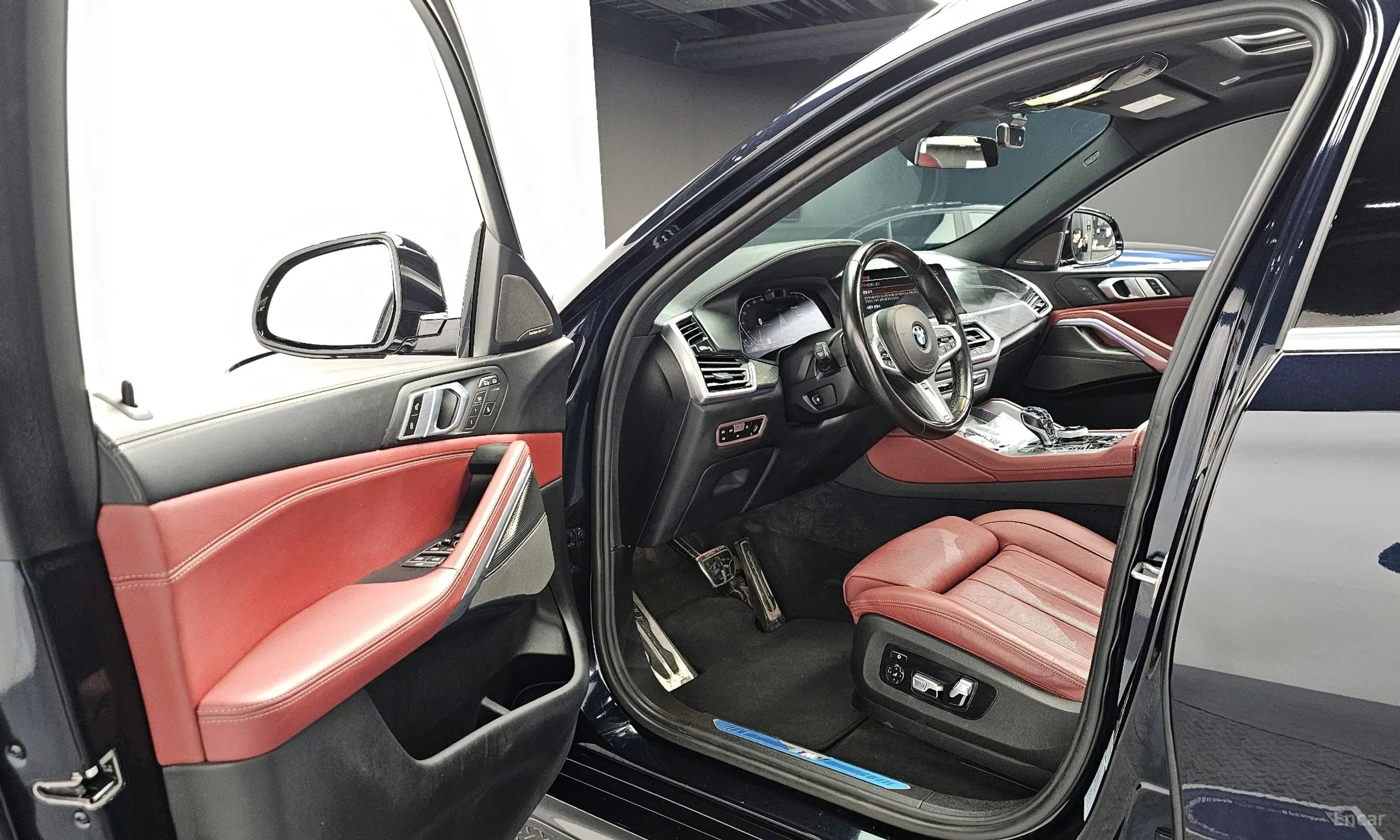 BMW X6 (G06) превью 11