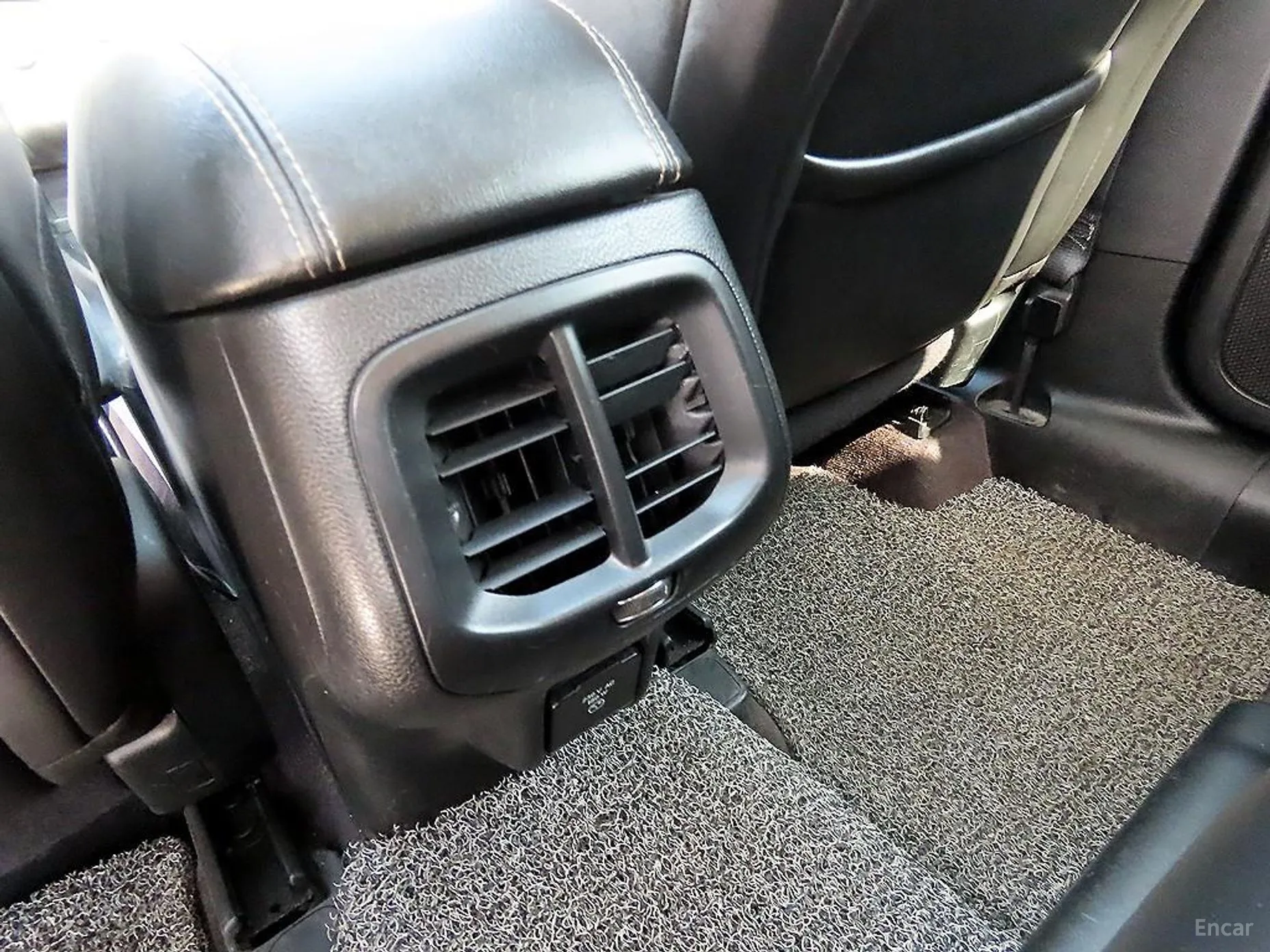 Jeep Cherokee (KL) превью 15