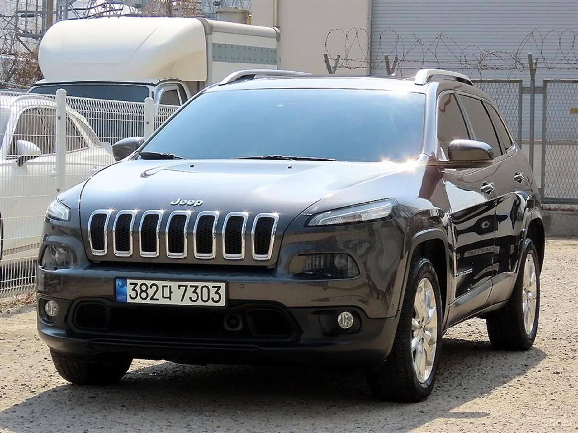 Jeep Cherokee (KL) превью 2