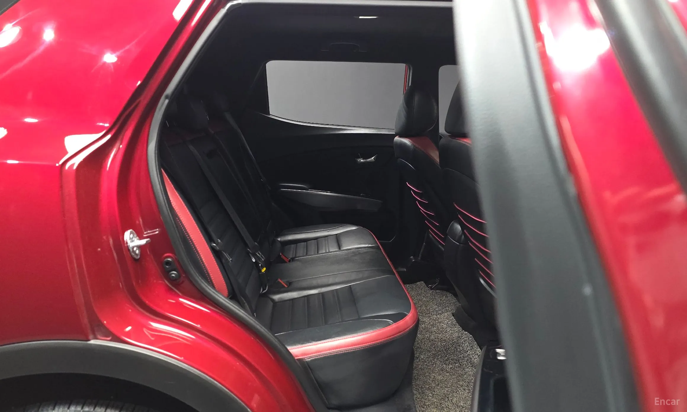 KG Mobility (SsangYong) Berry New Tivoli превью 12