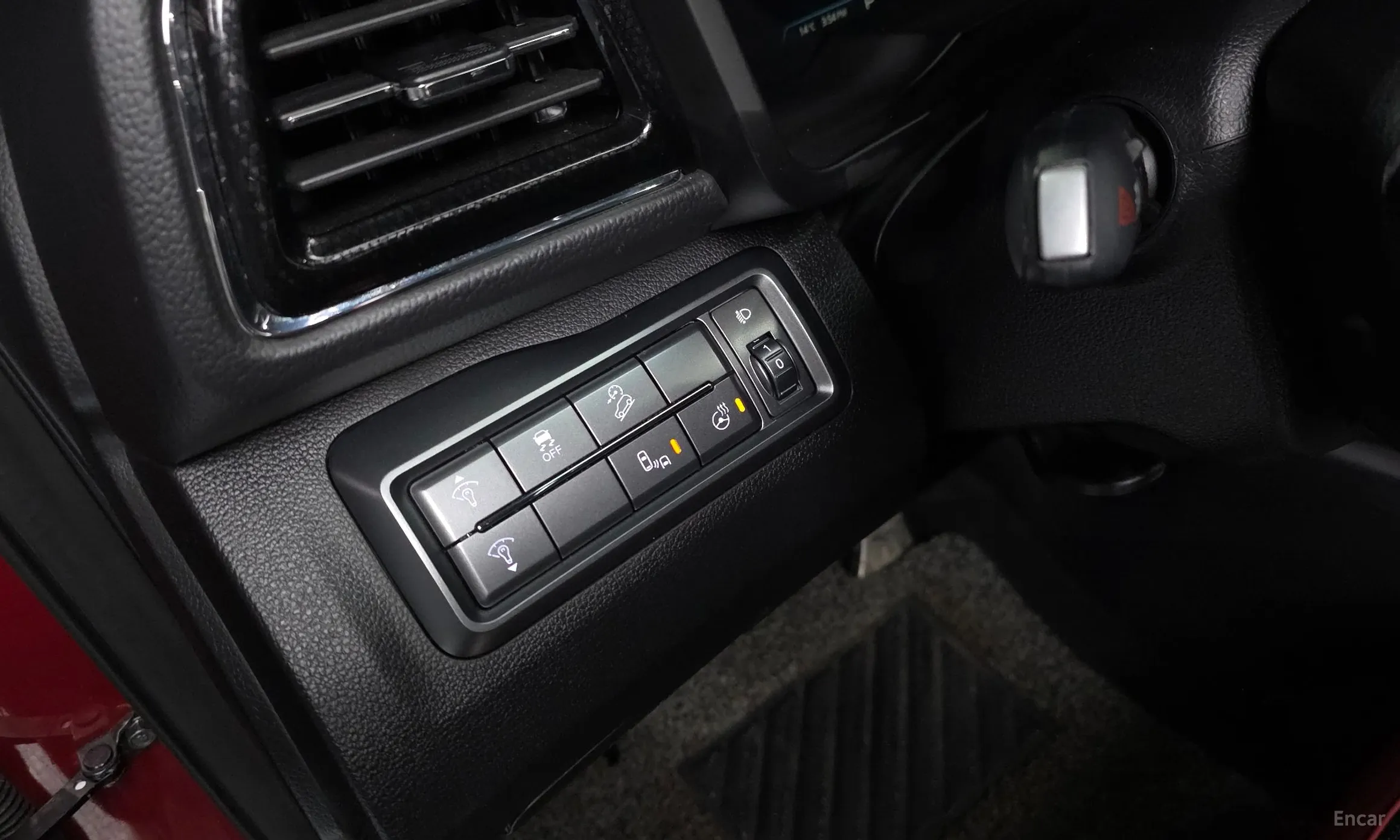 KG Mobility (SsangYong) Berry New Tivoli превью 14