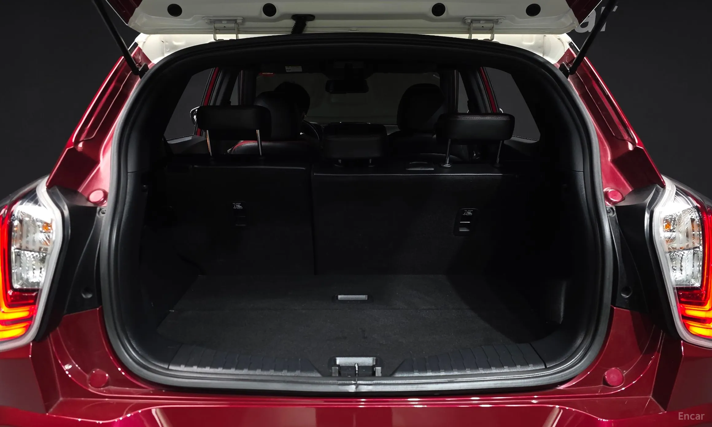 KG Mobility (SsangYong) Berry New Tivoli превью 20