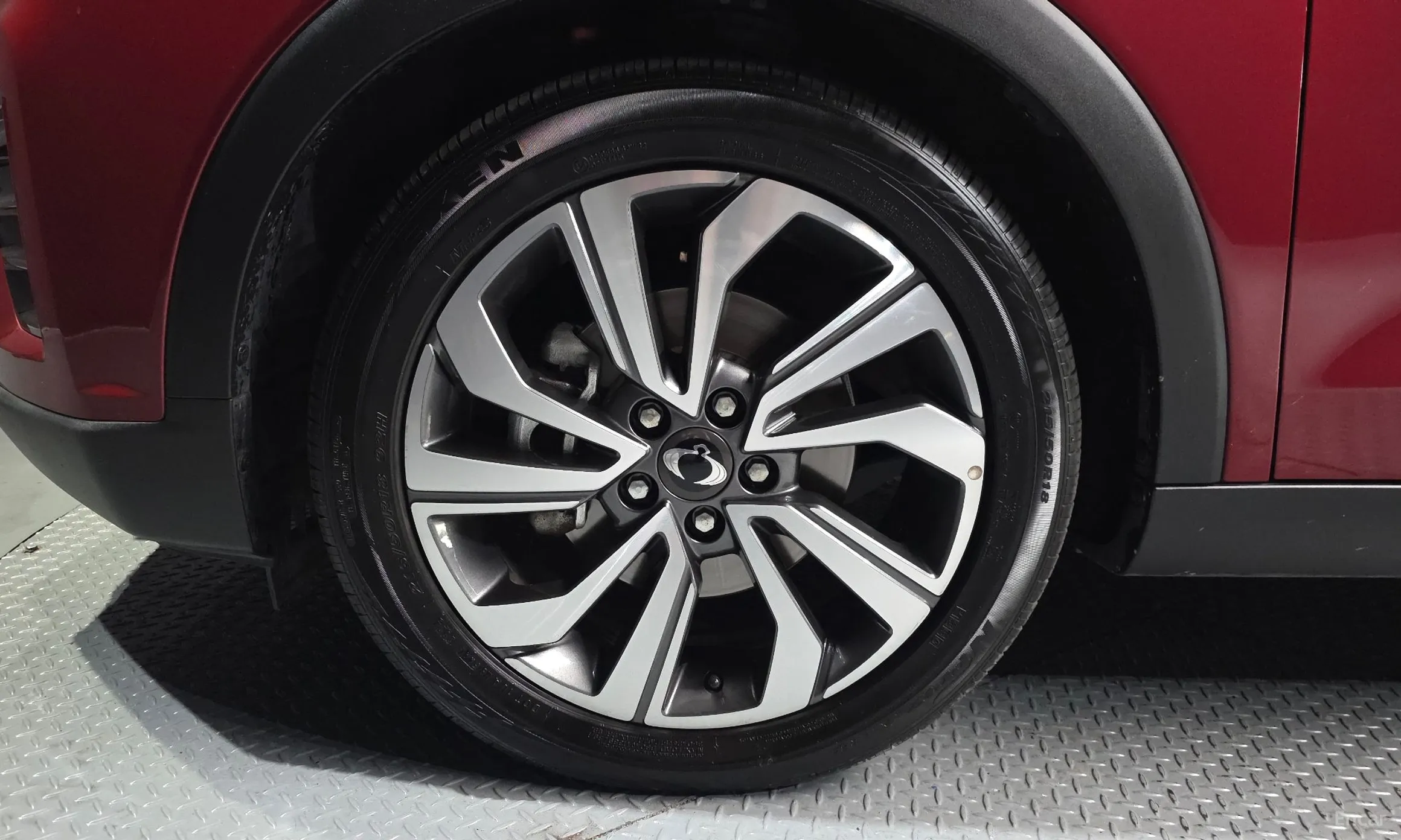 KG Mobility (SsangYong) Berry New Tivoli превью 5