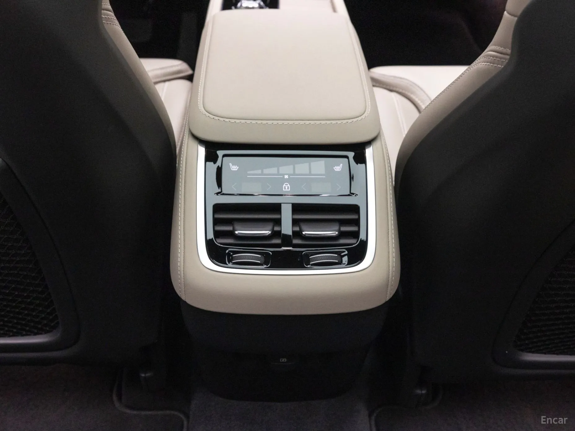 Volvo XC90 Gen 2 превью 16