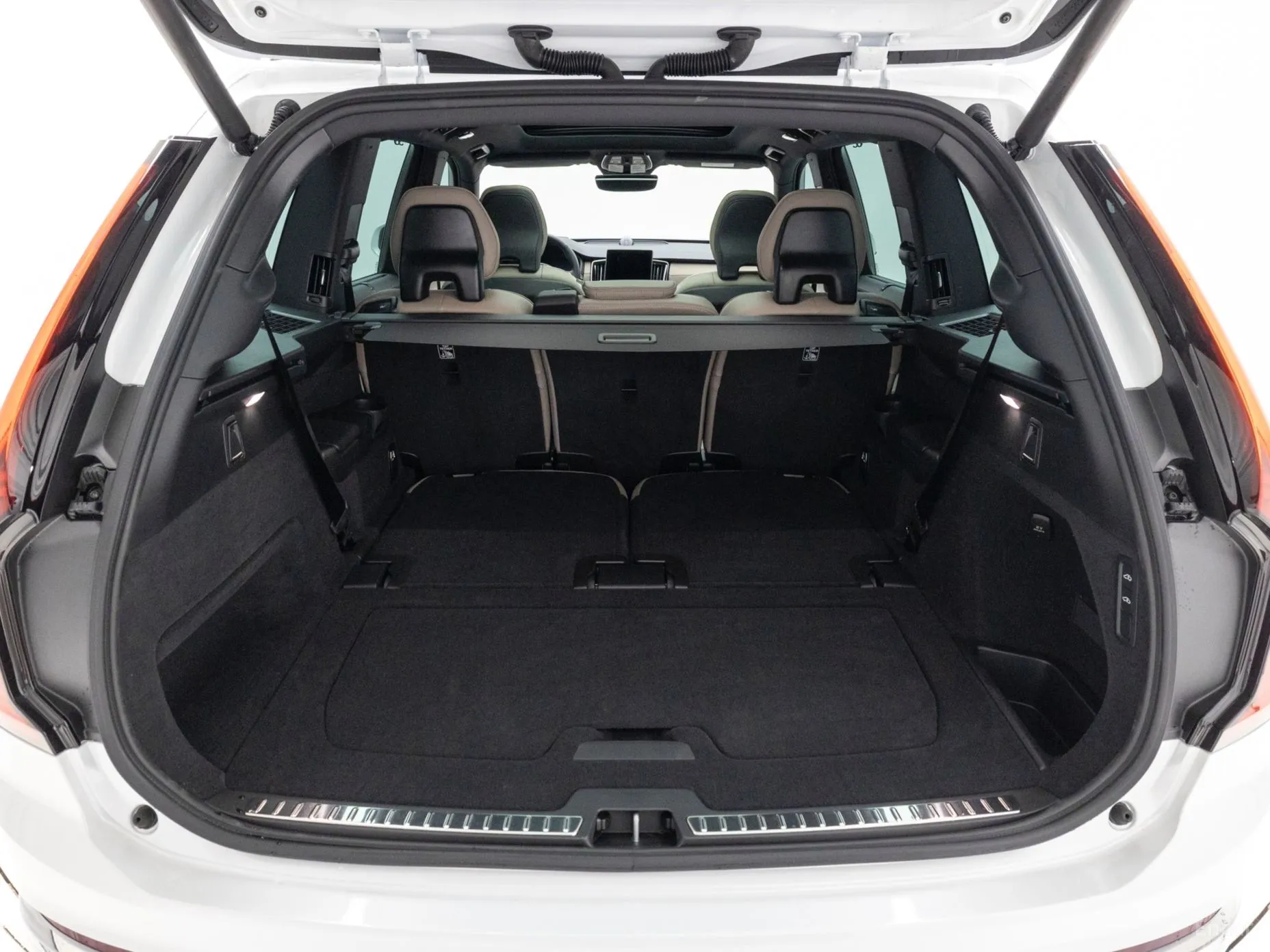 Volvo XC90 Gen 2 превью 17