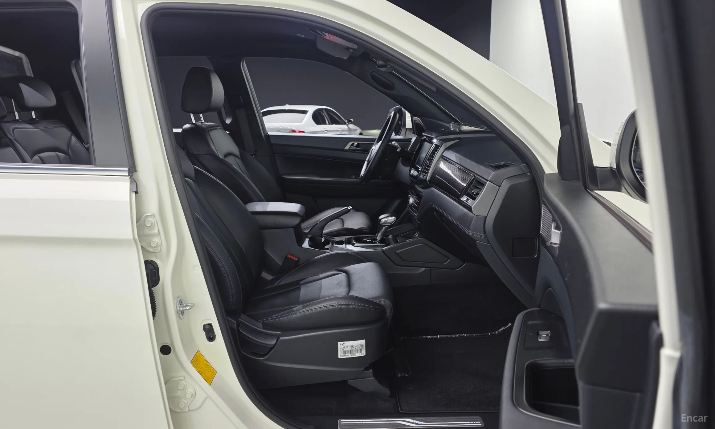KG Mobility (SsangYong) Rexton Sports Khan превью 12