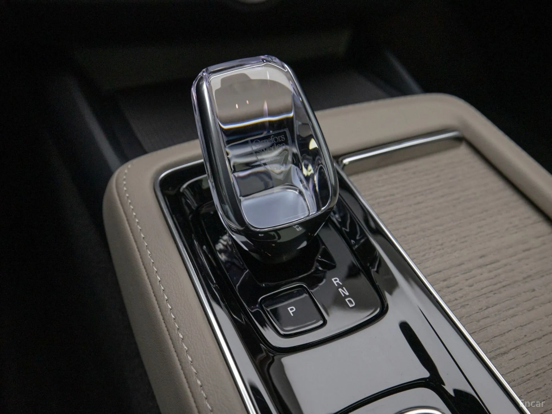 Volvo S90 превью 12