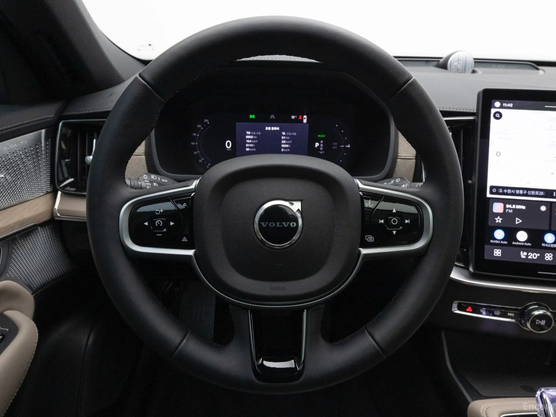 Volvo XC90 Gen 2 превью 11
