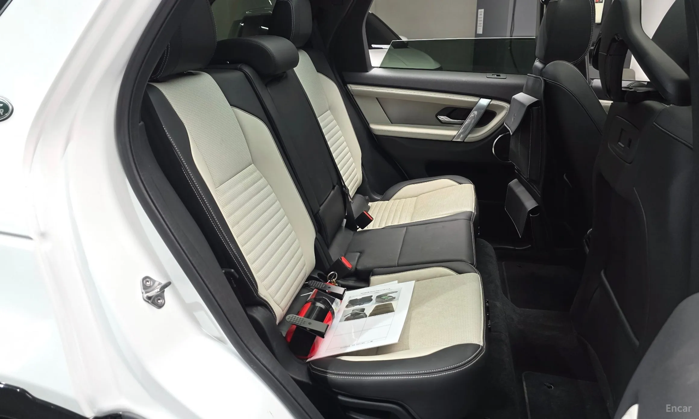 Land Rover Discovery Sports превью 11