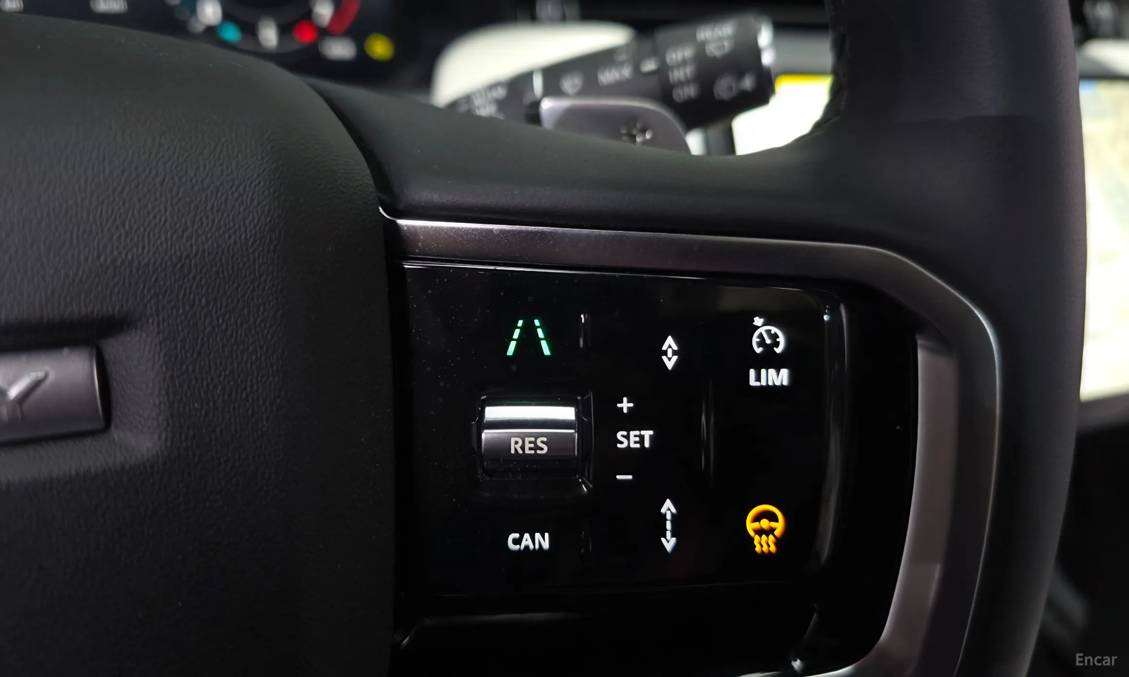 Land Rover Discovery Sports превью 14