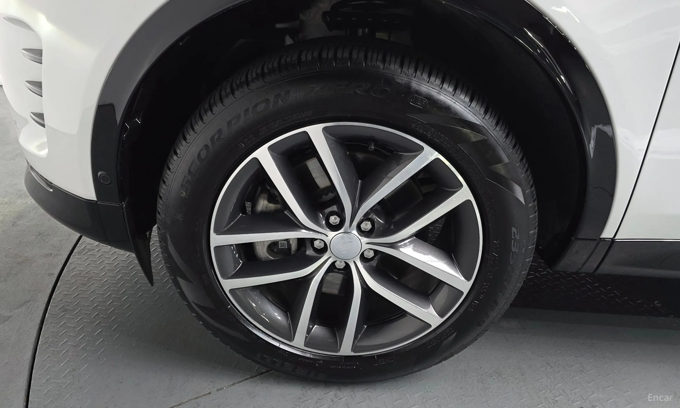 Land Rover Discovery Sports превью 5